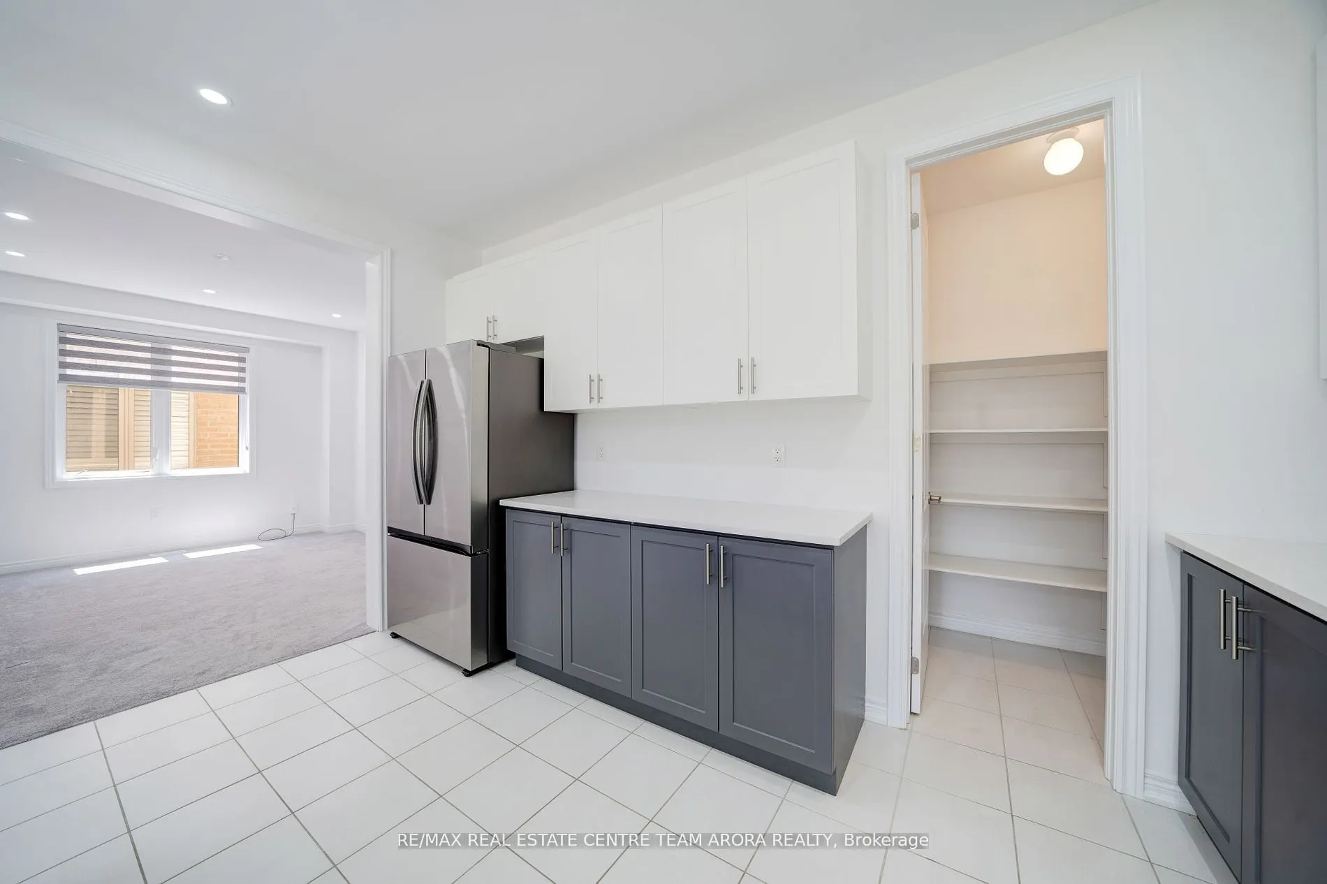 2073 Chris Mason Street