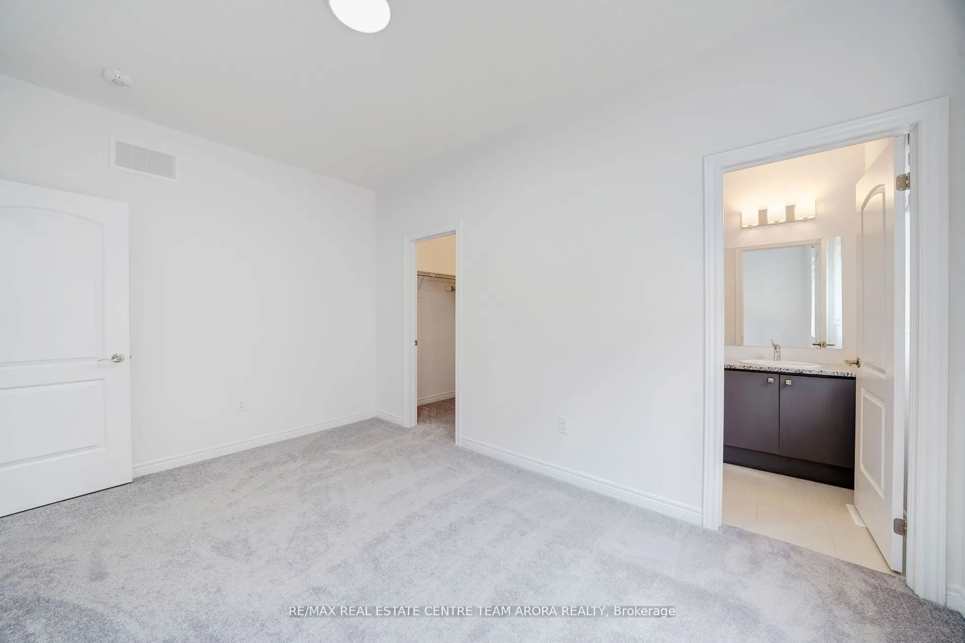 2073 Chris Mason Street