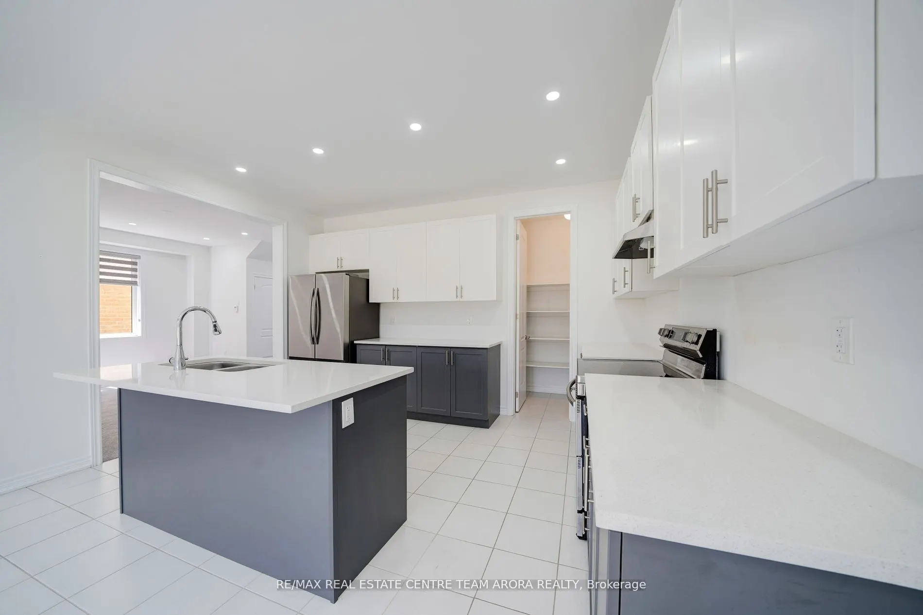 2073 Chris Mason Street