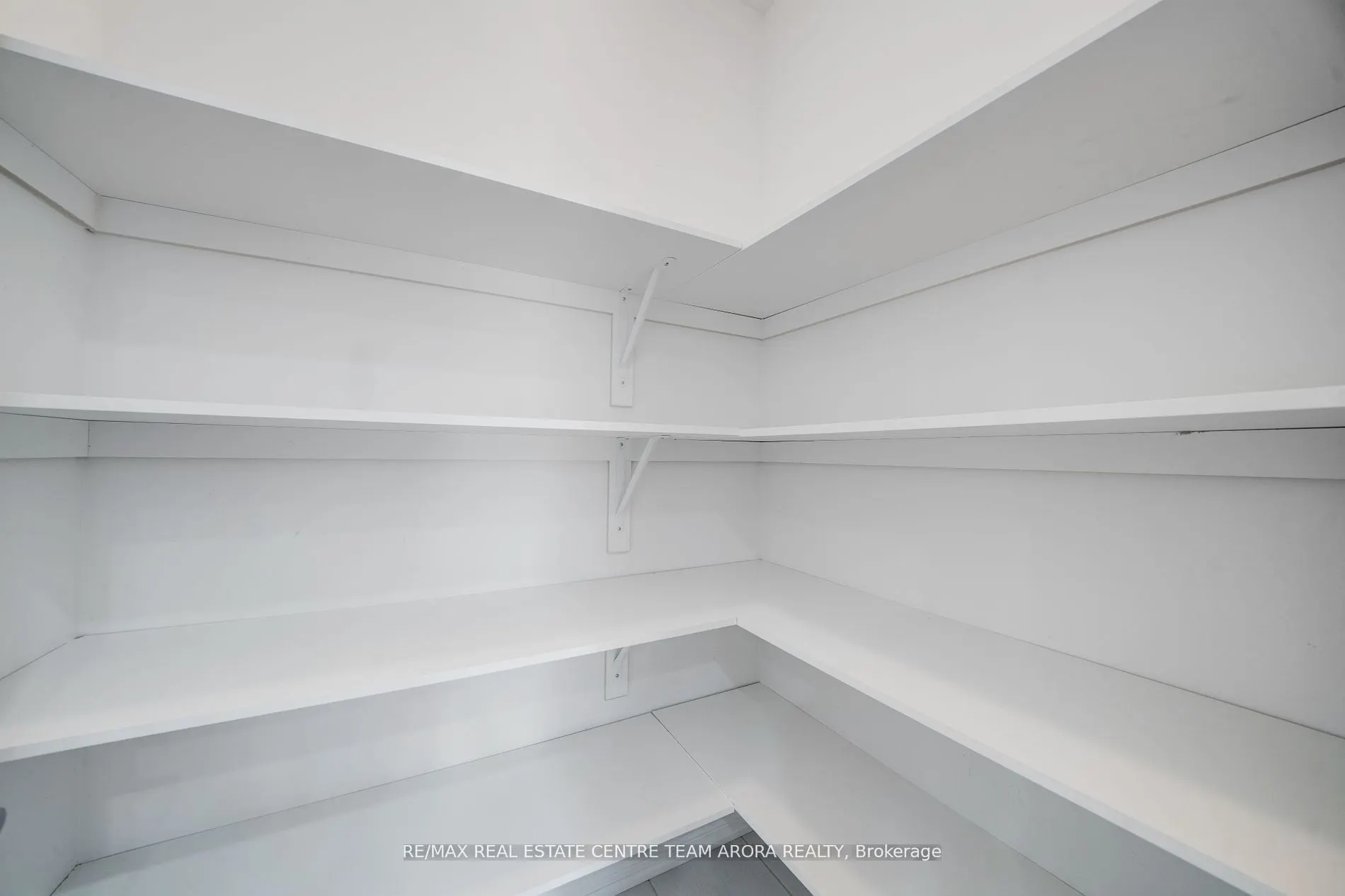 2073 Chris Mason Street