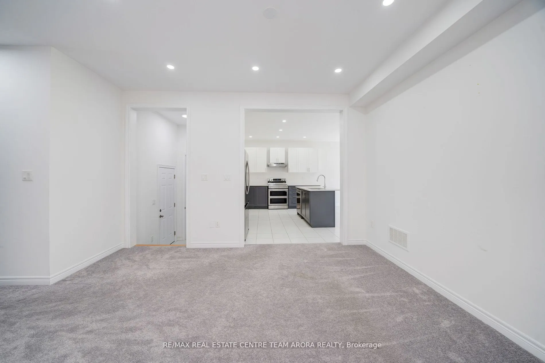 2073 Chris Mason Street