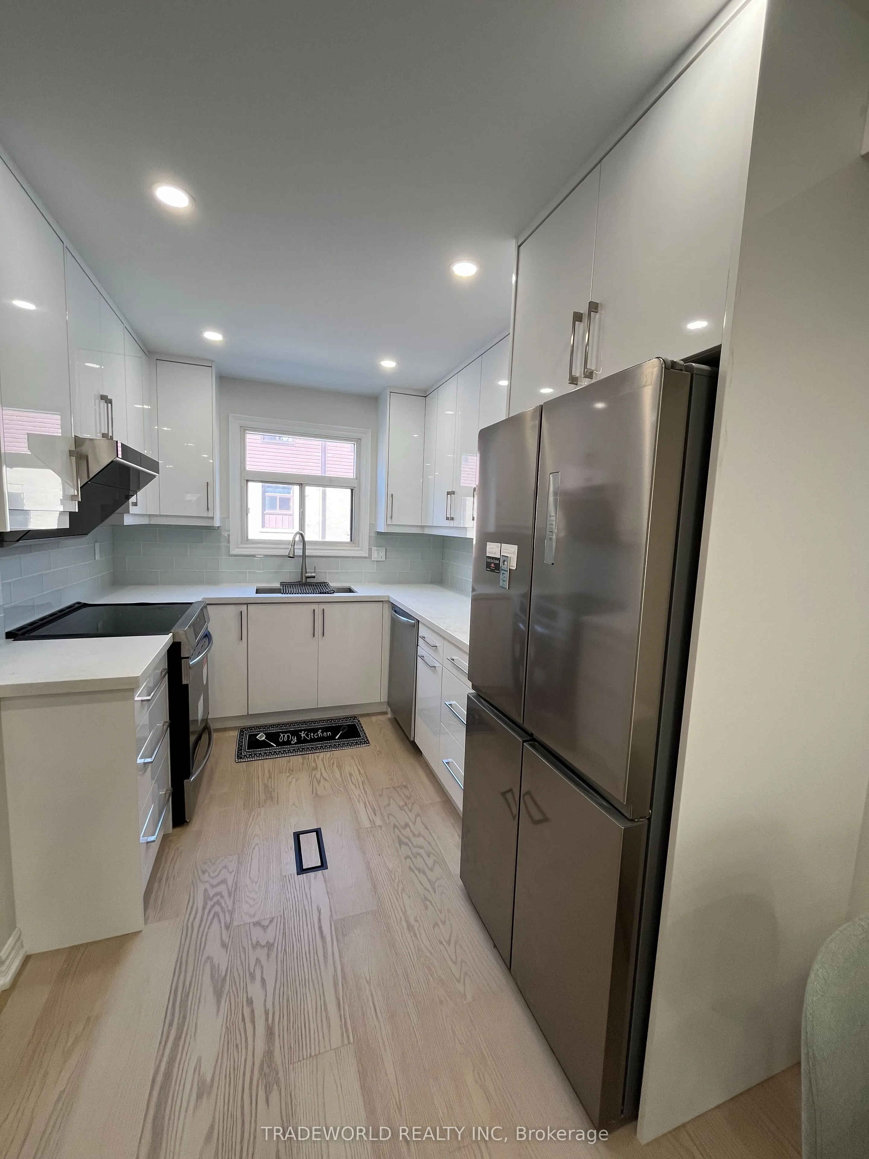 275 Broadview Avenue, #169