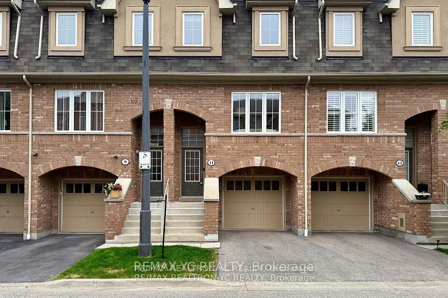 11 Reevesmere Lane