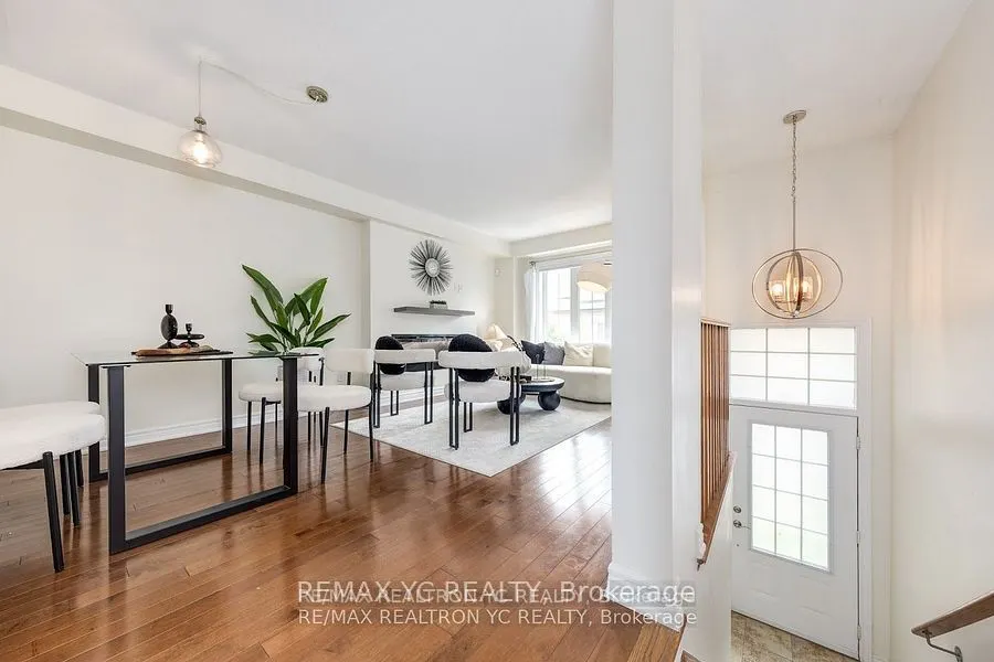 11 Reevesmere Lane