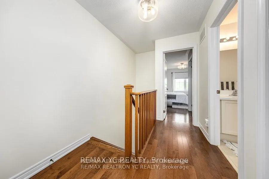 11 Reevesmere Lane
