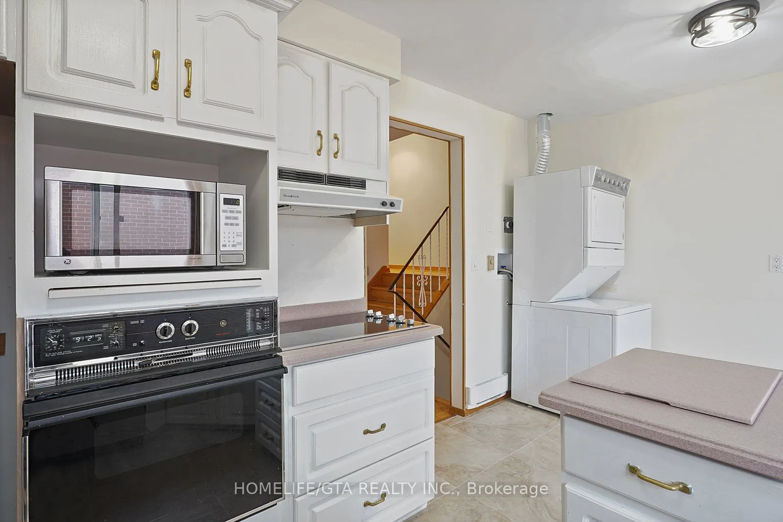 821 Ferndale Street, #Main