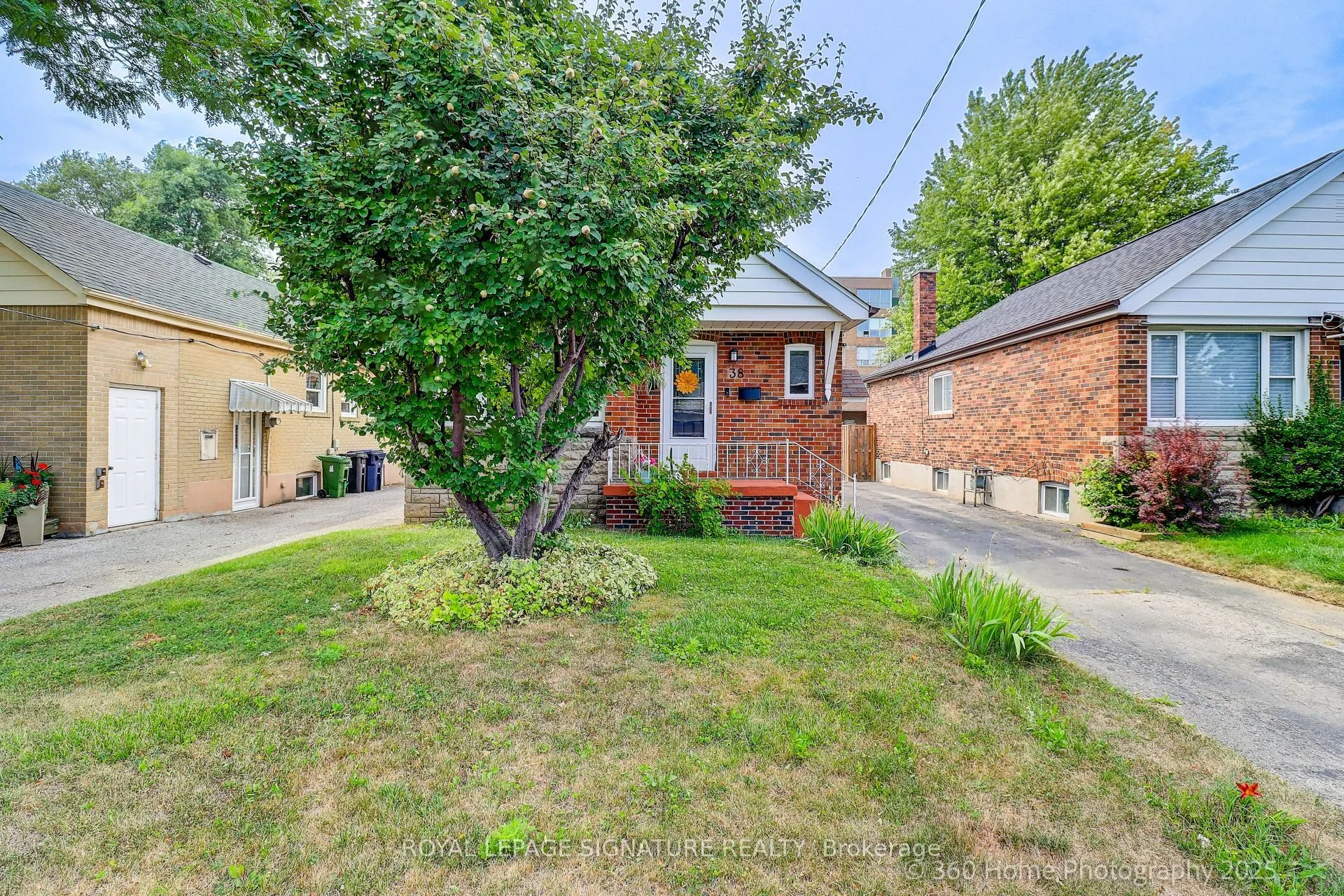 38 Westview Boulevard, #Basement