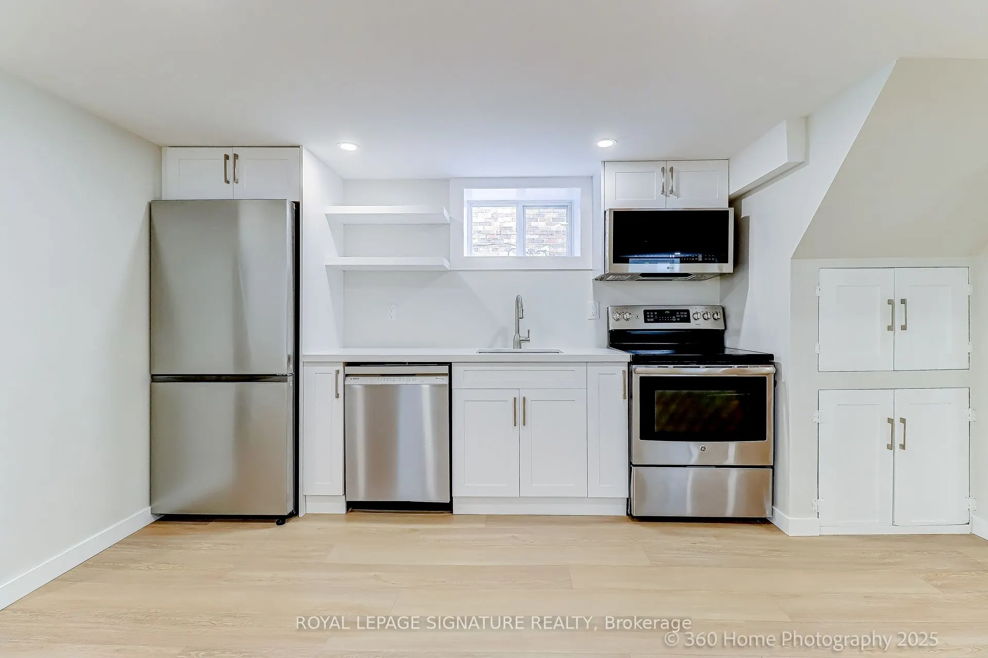 38 Westview Boulevard, #Basement