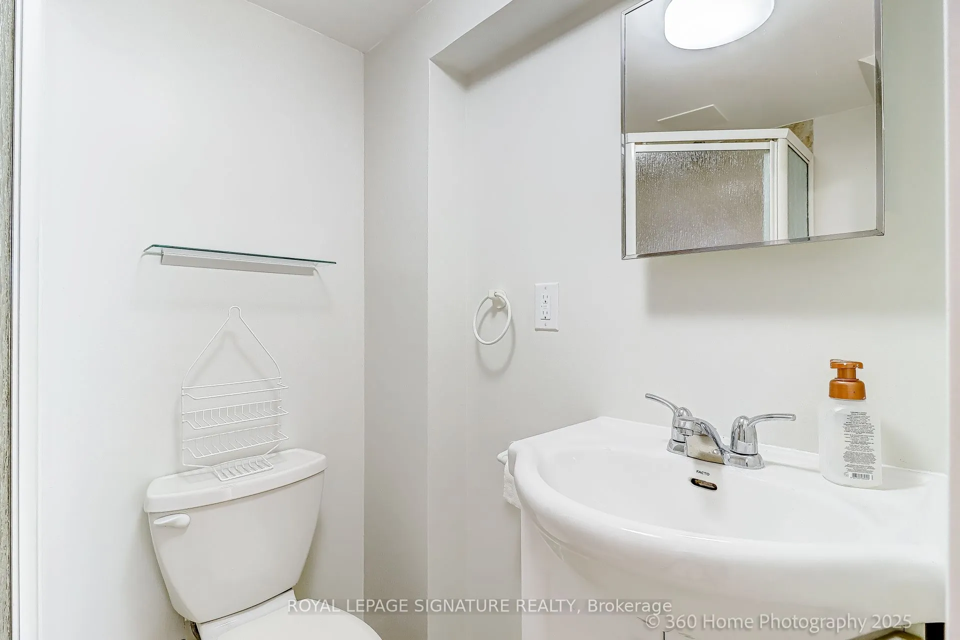 38 Westview Boulevard, #Basement