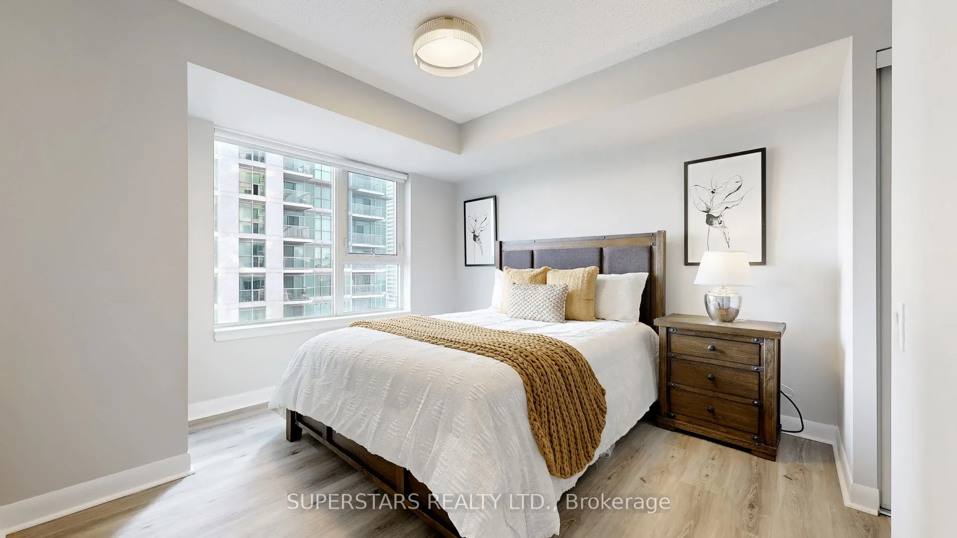25 Town Centre Court, #1608