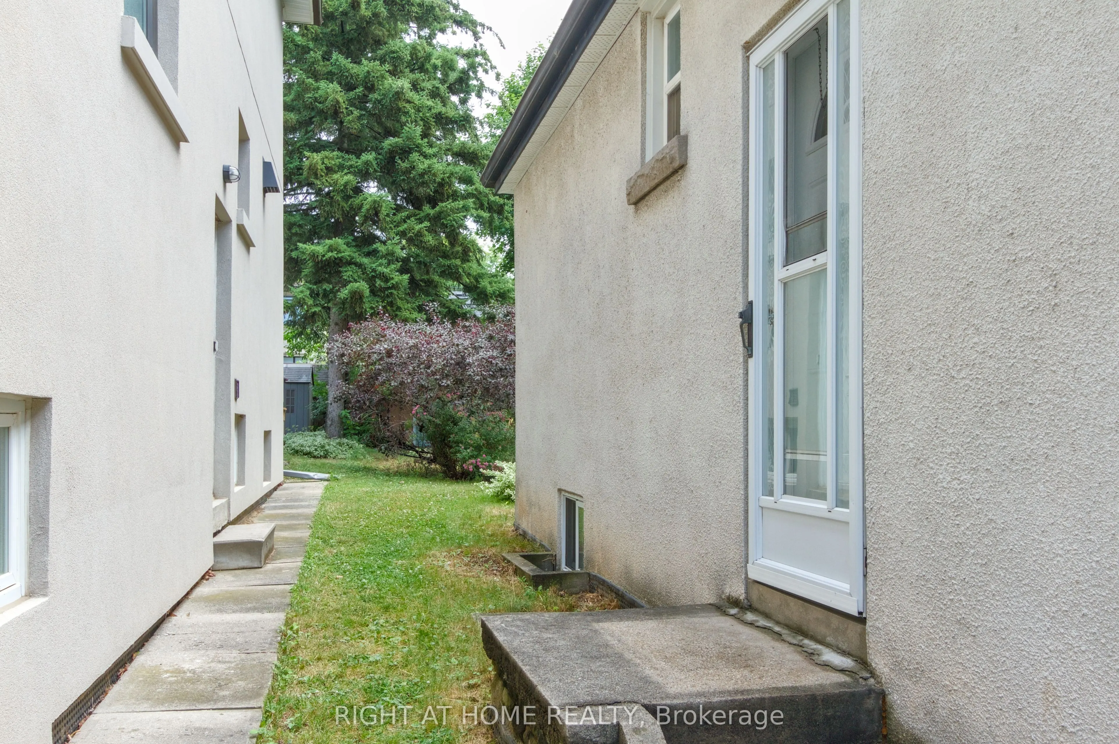 101 Eastville Avenue