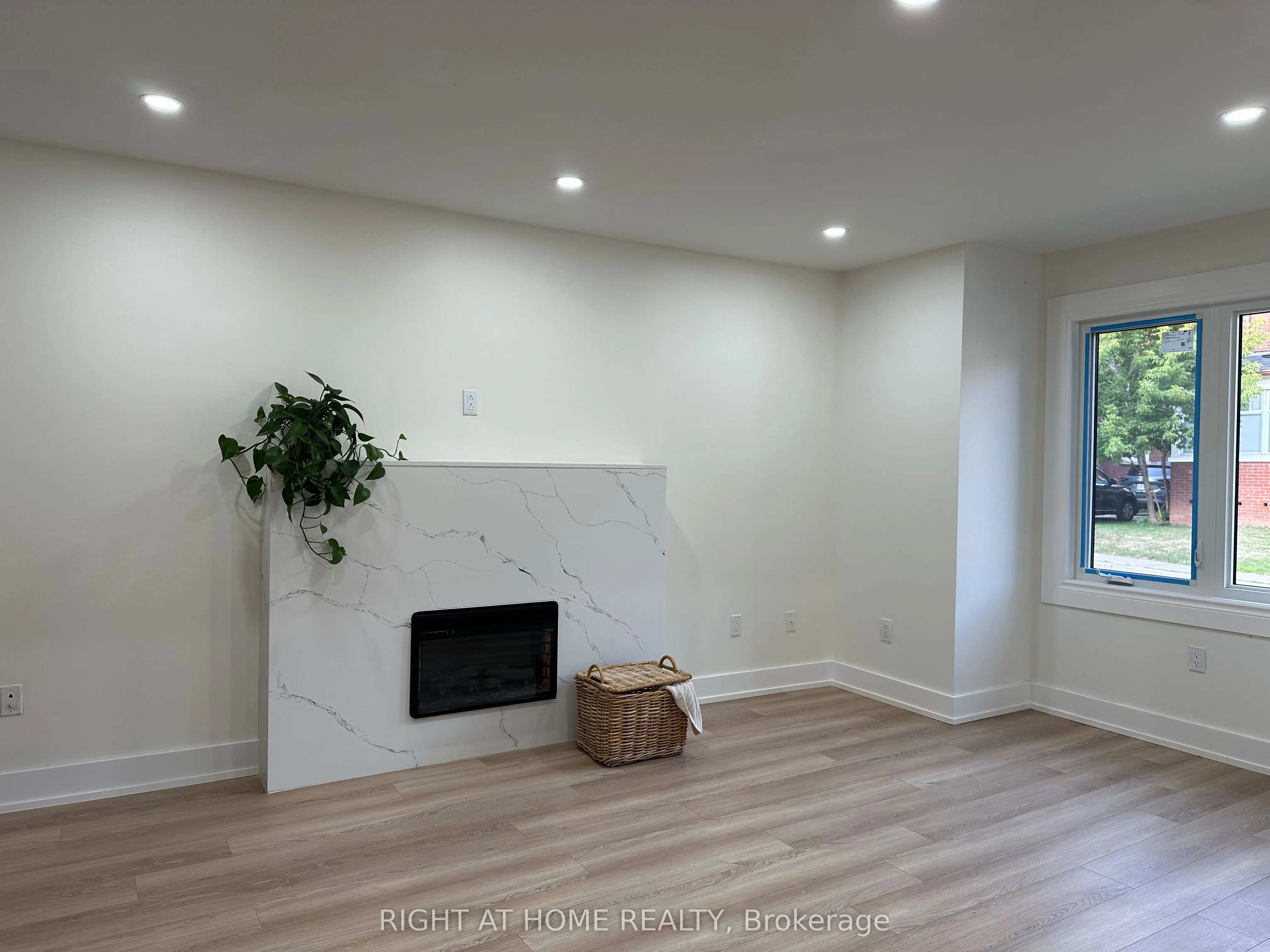 210 Dearborn Avenue