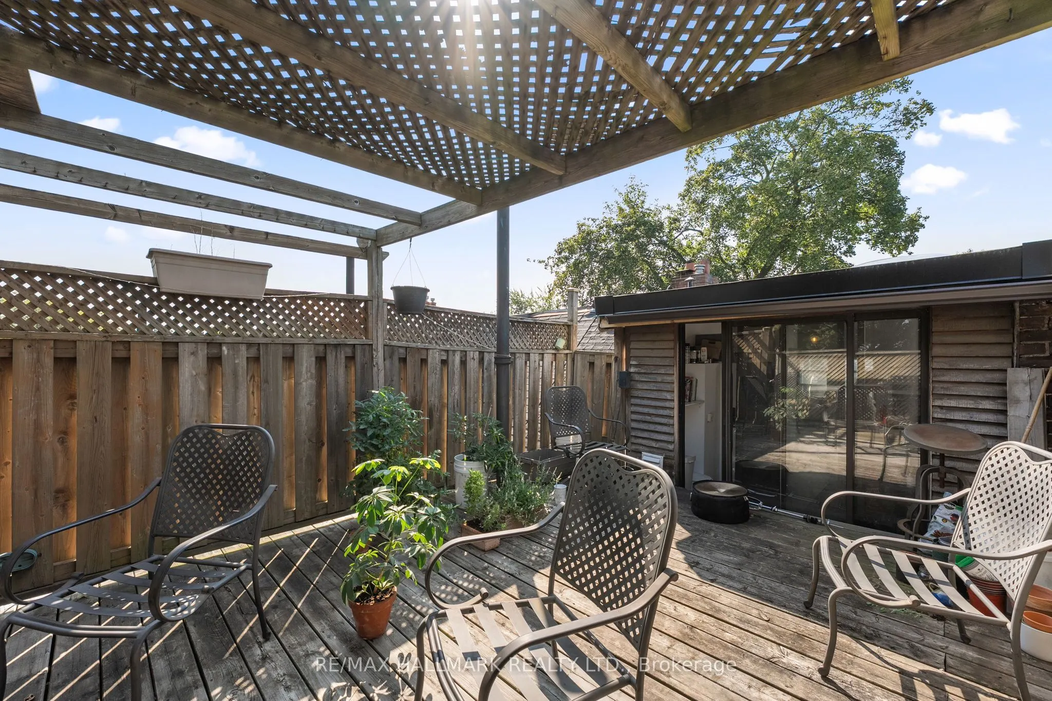76 Browning Avenue