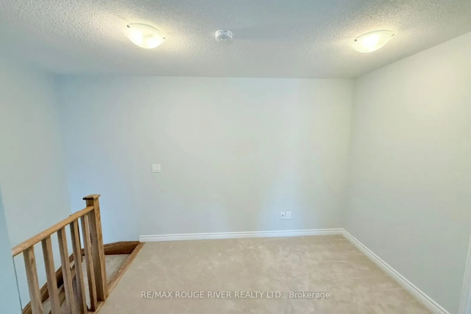 1186 Greentree Path