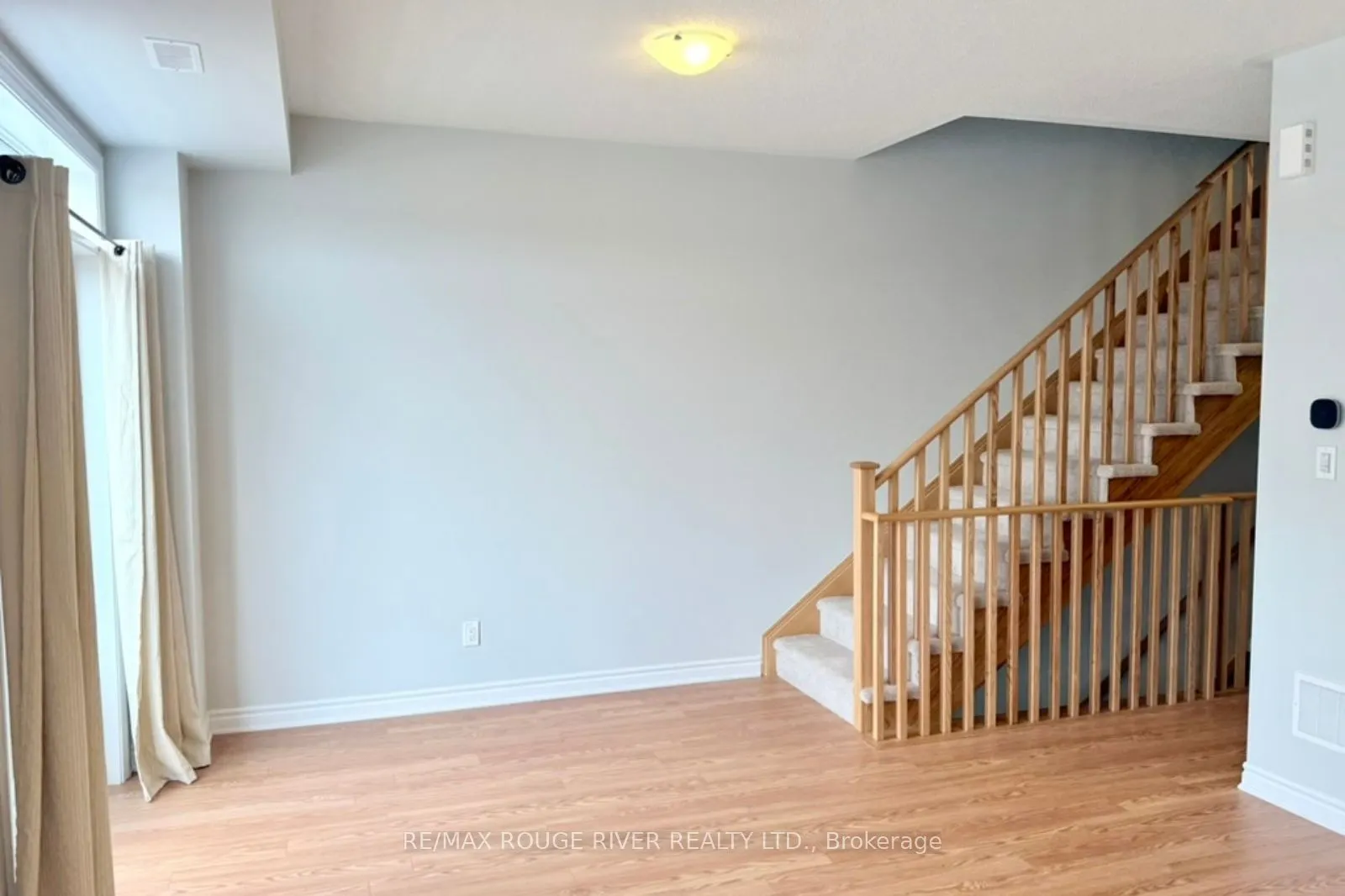 1186 Greentree Path