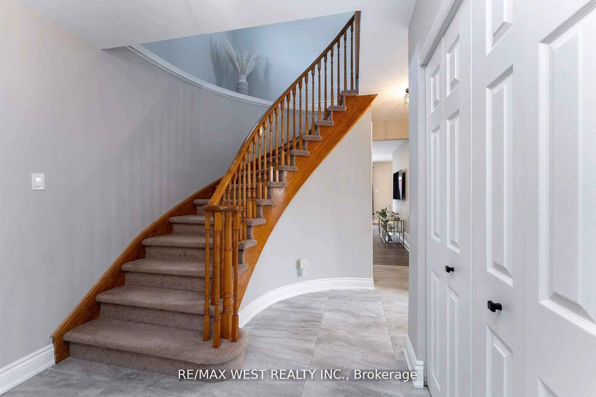 172 Lichen Crescent