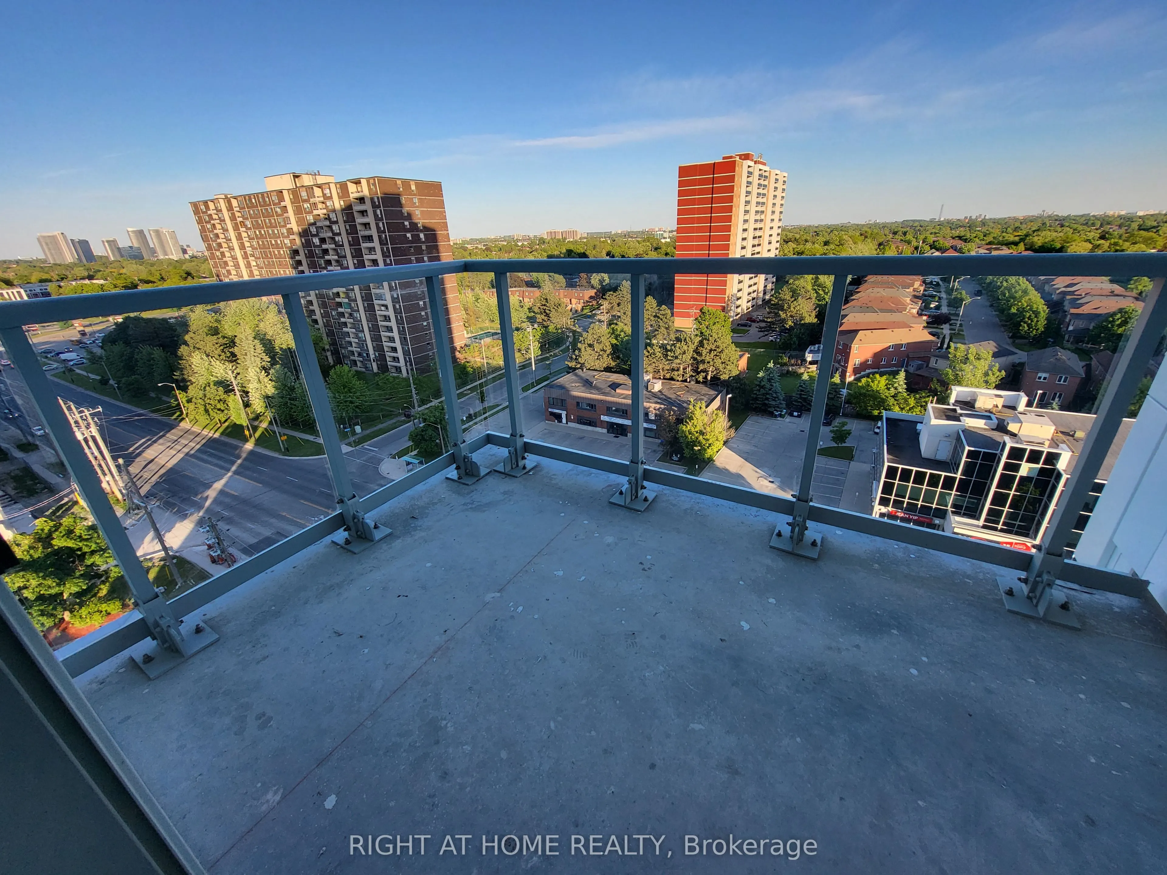 3220 Sheppard Avenue E, #1008