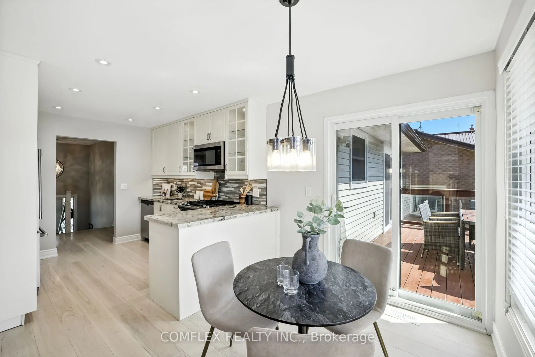 85 Pinedale Crescent