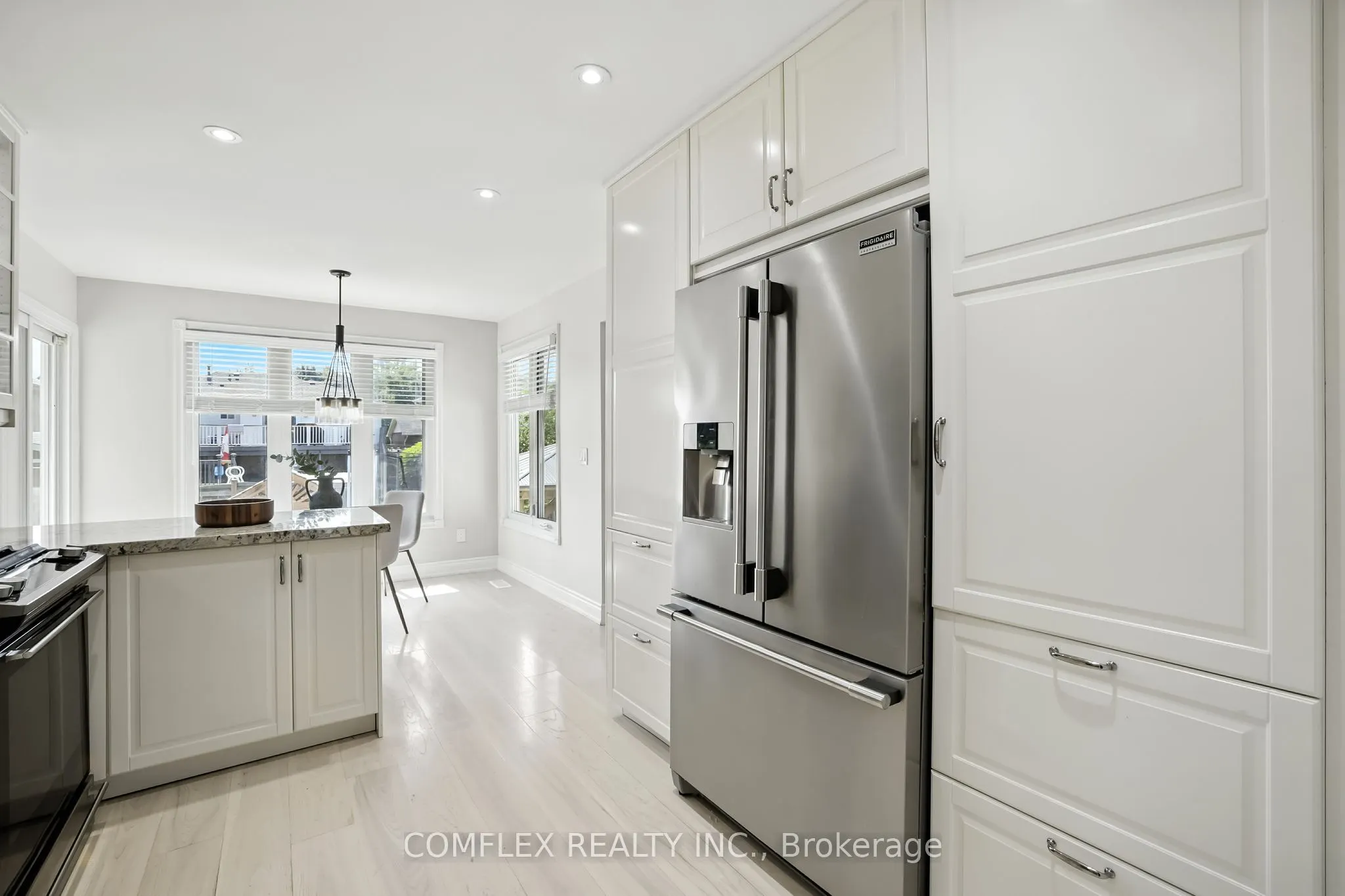85 Pinedale Crescent