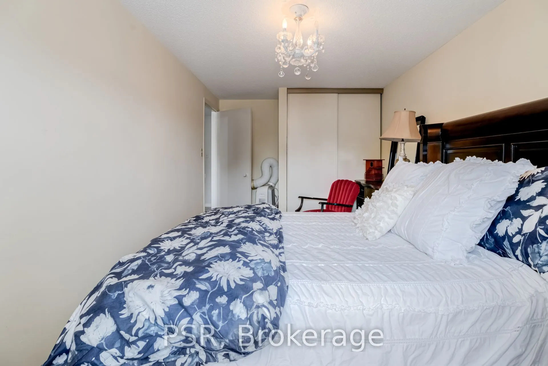50 Verne Crescent, #22