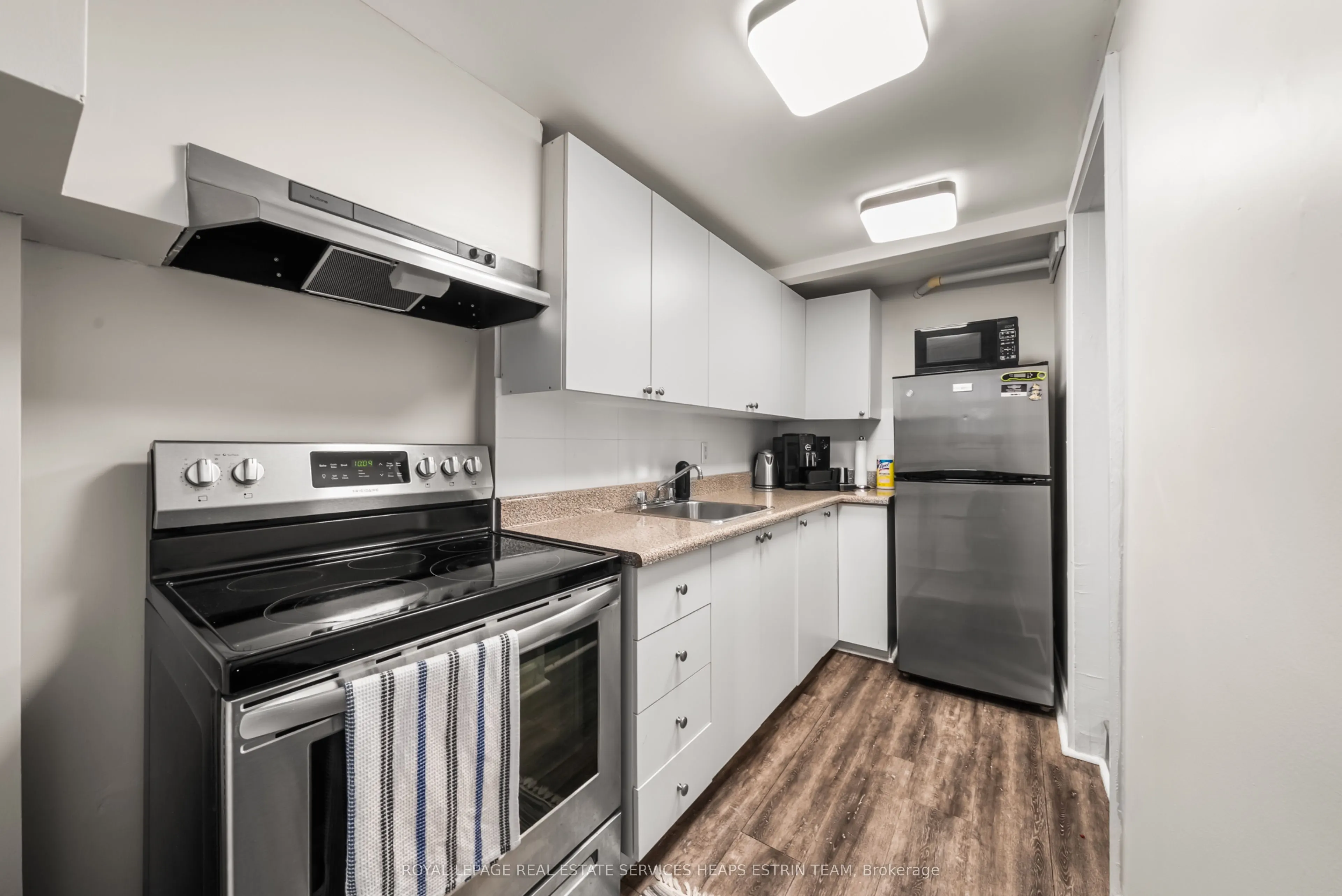 73 Kingsmount Park Road, #Lower