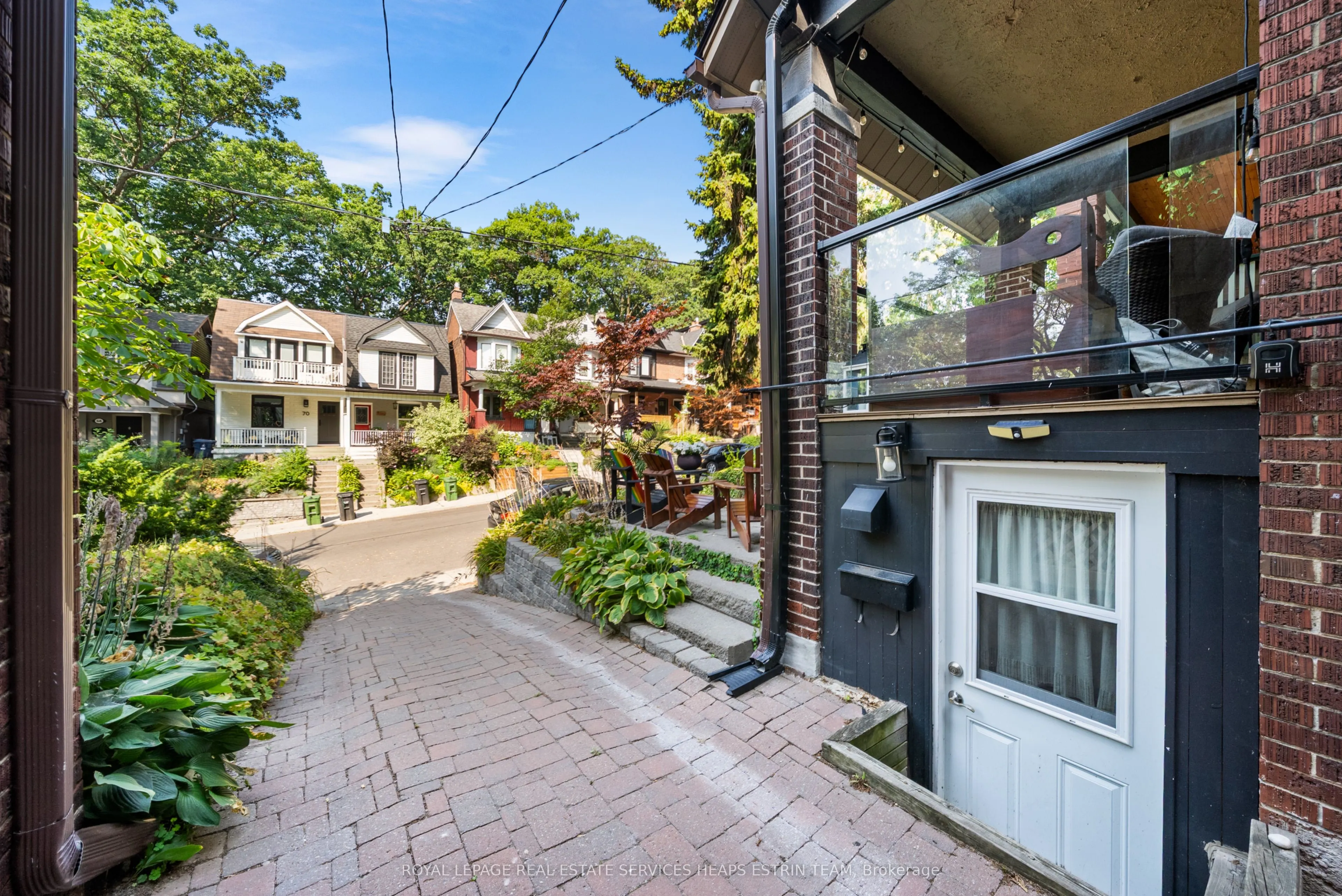 73 Kingsmount Park Road, #Lower
