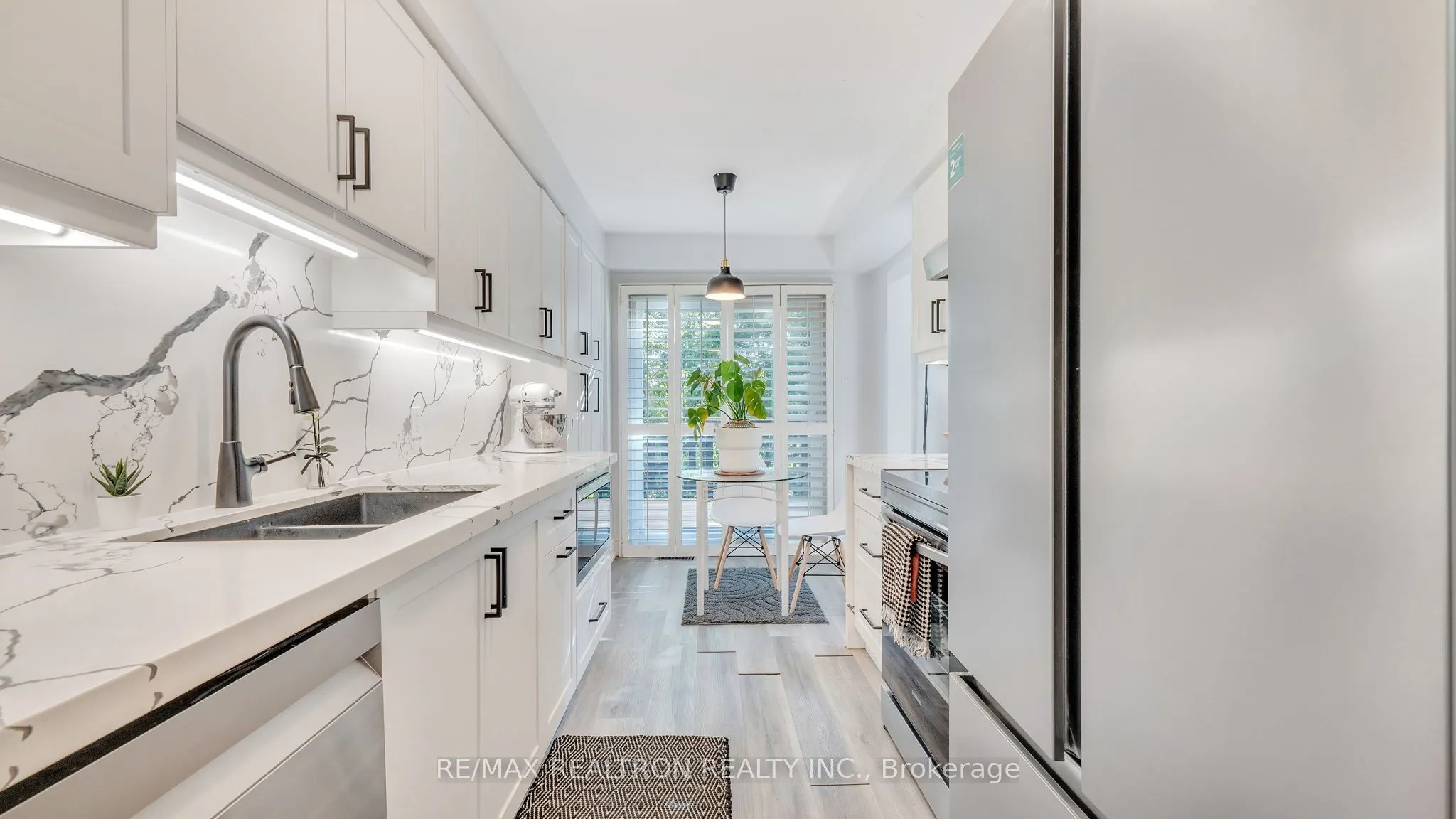 22 Macintyre Lane, #11