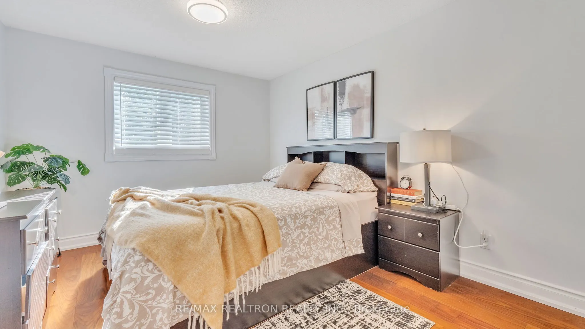 22 Macintyre Lane, #11