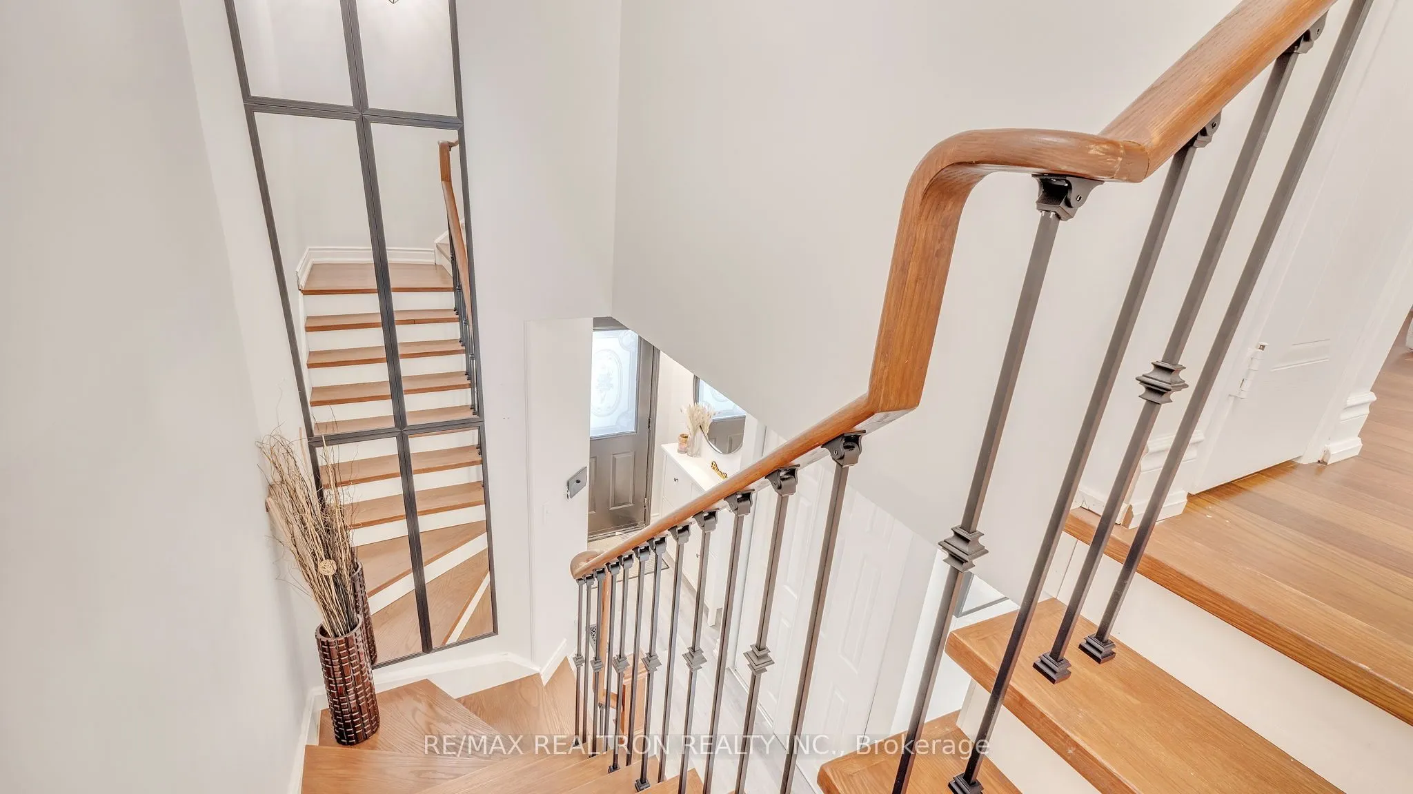 22 Macintyre Lane, #11