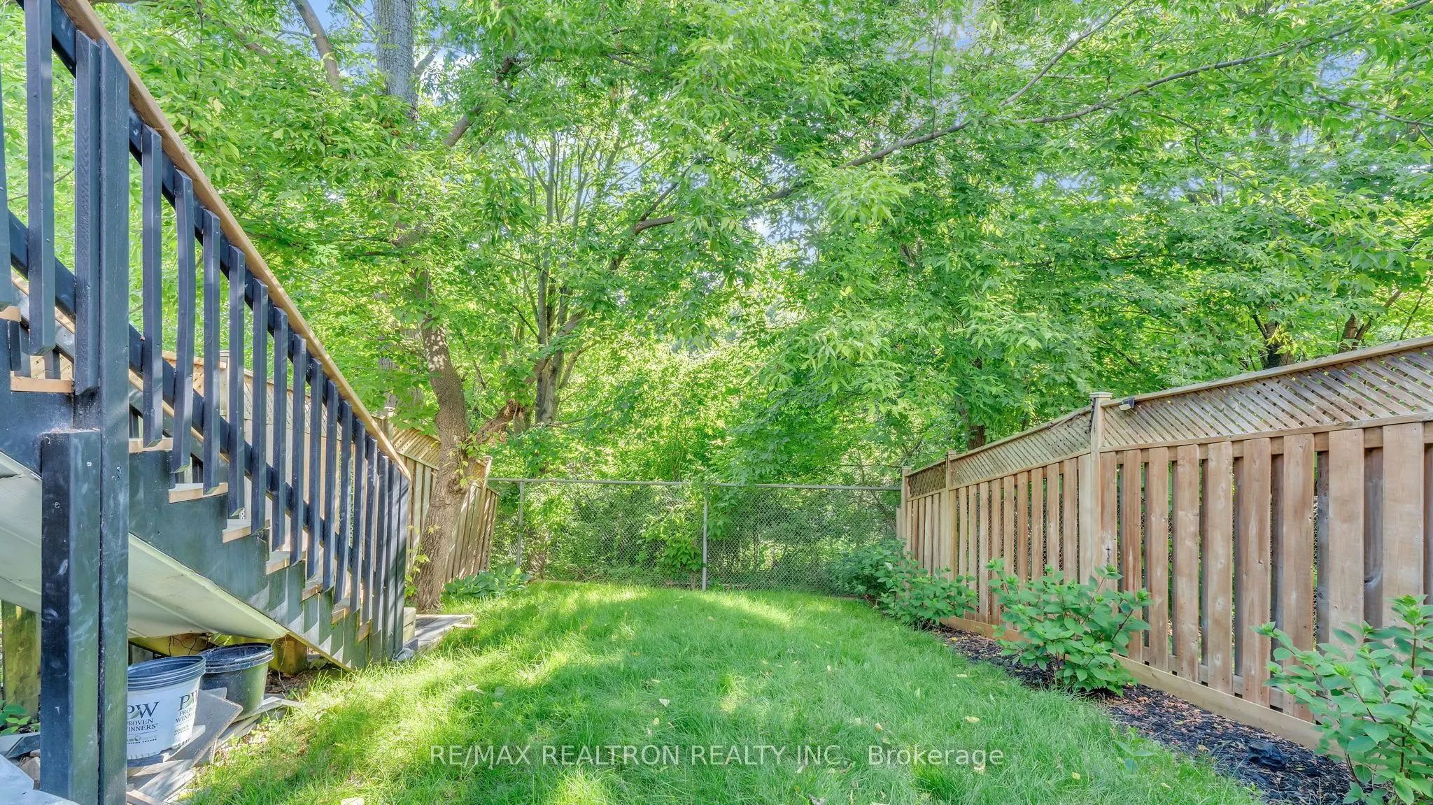 22 Macintyre Lane, #11