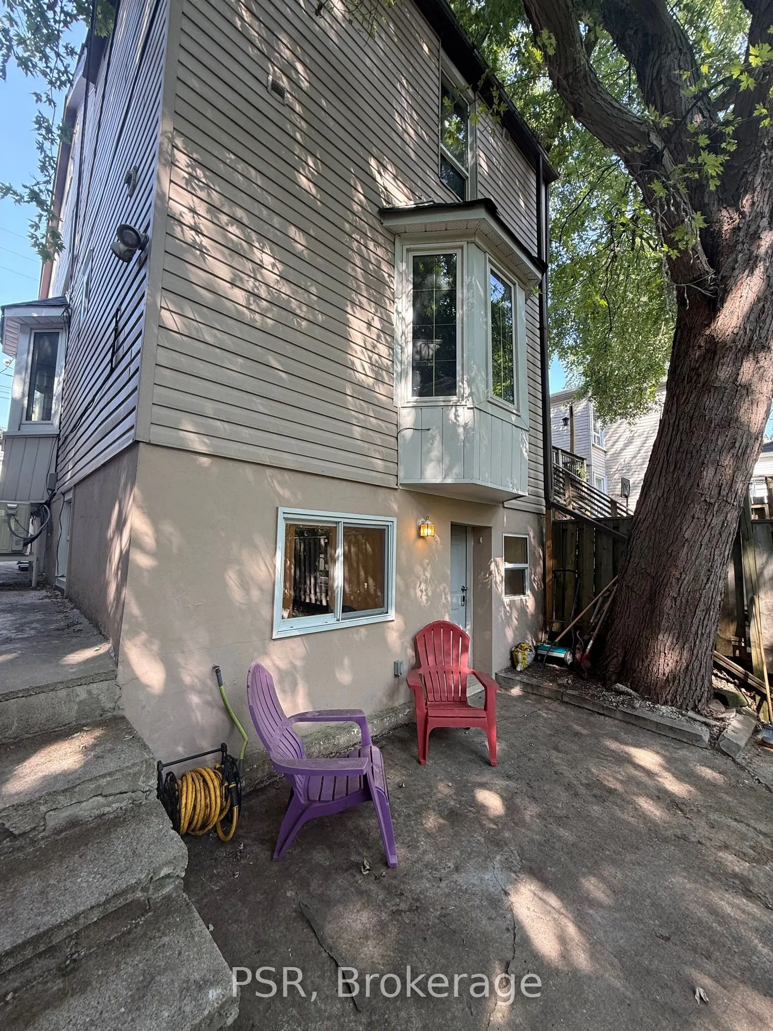 191 Coxwell Avenue, #Lower