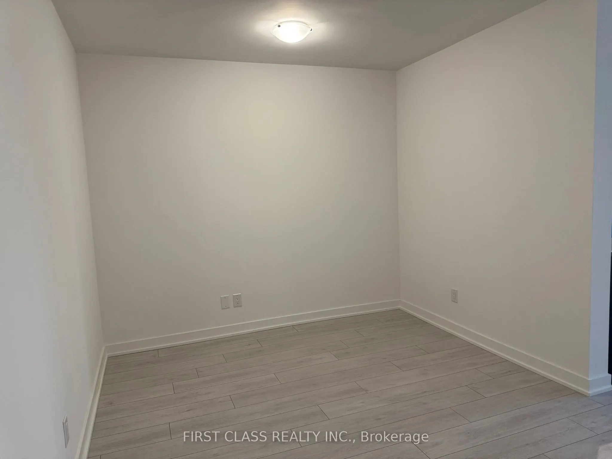2033 Kennedy Road, #507