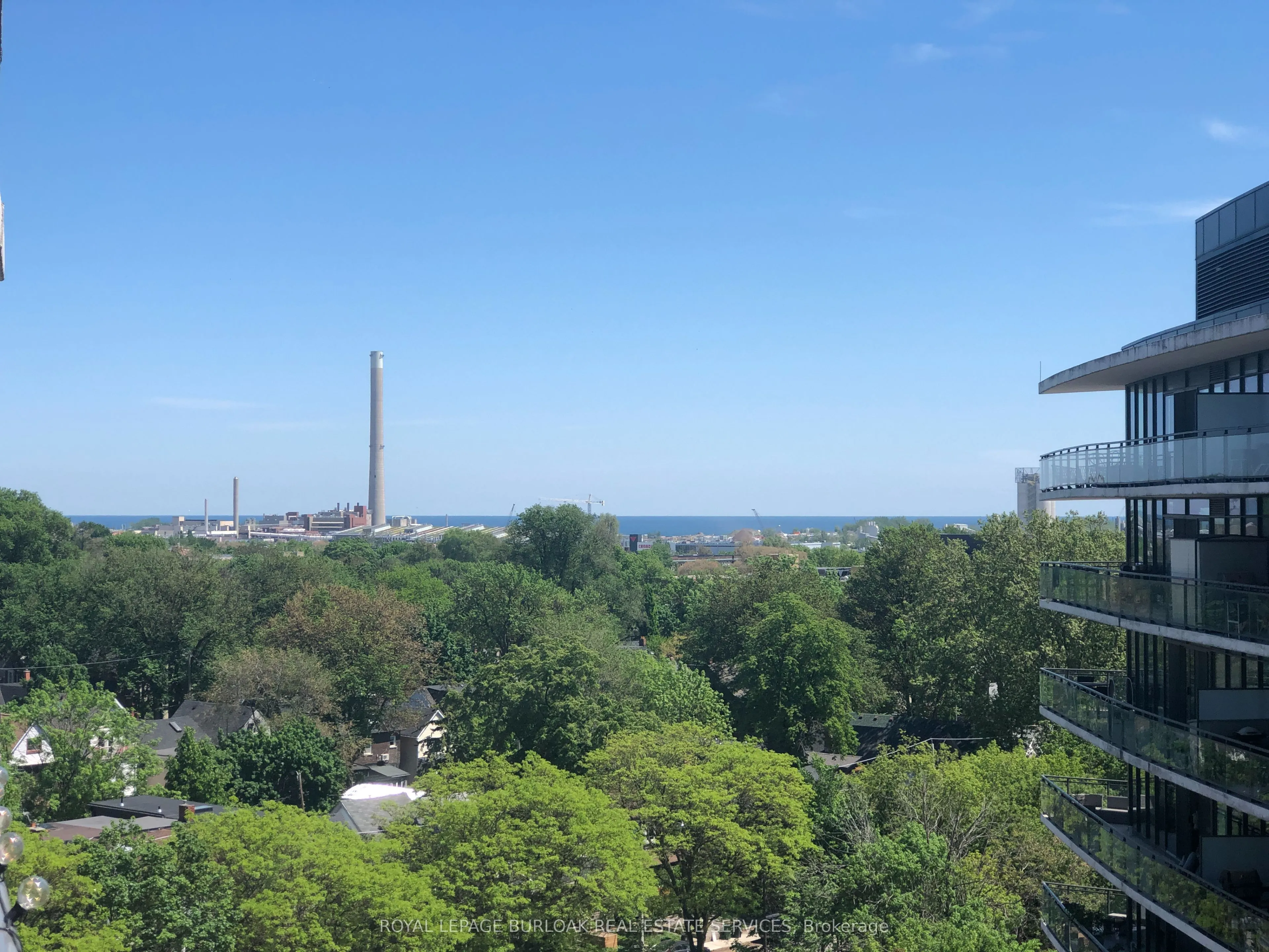 1201 Dundas Street E, #902