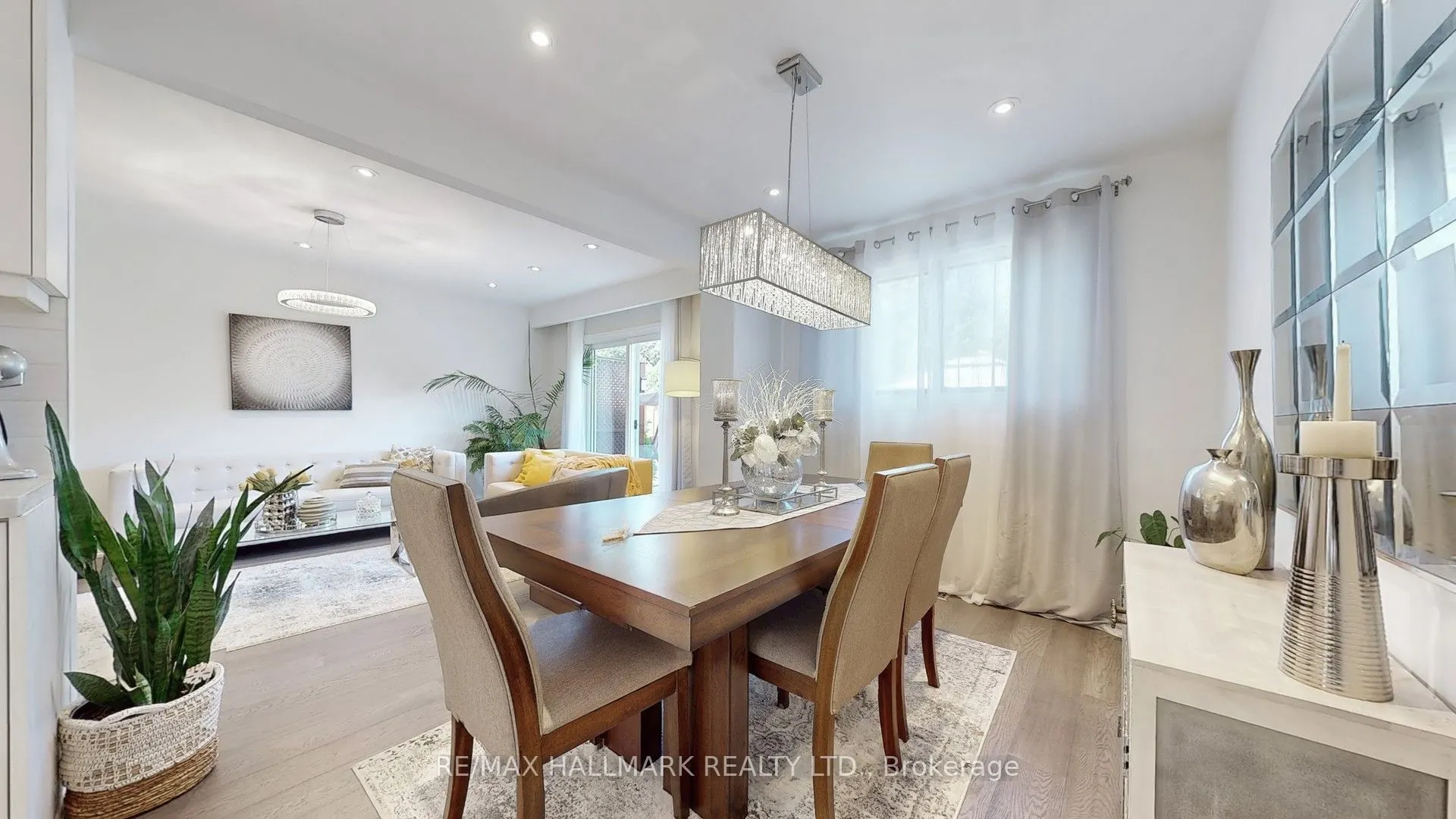 249 Kensington Crescent