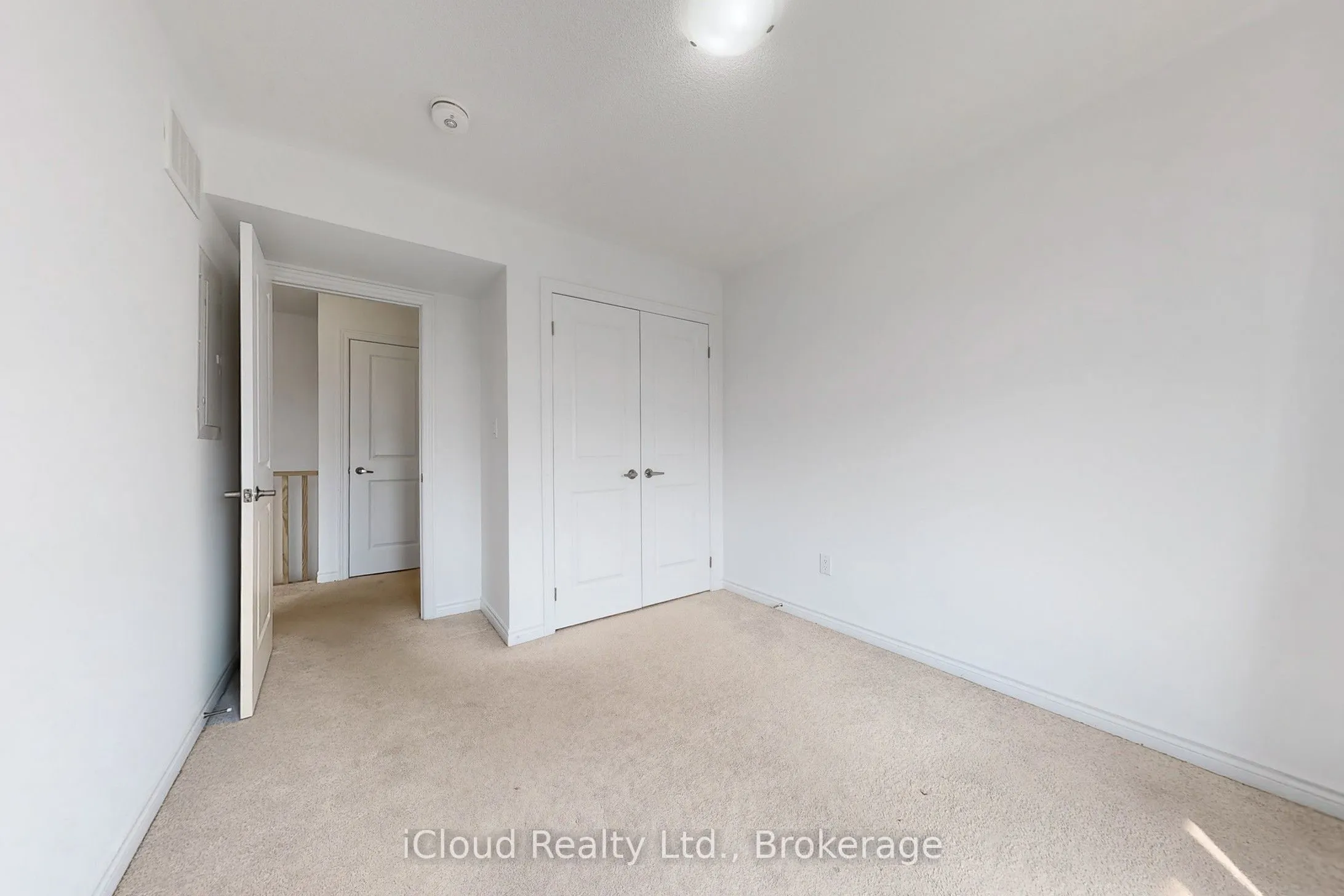 2730 William Jackson Drive, #8