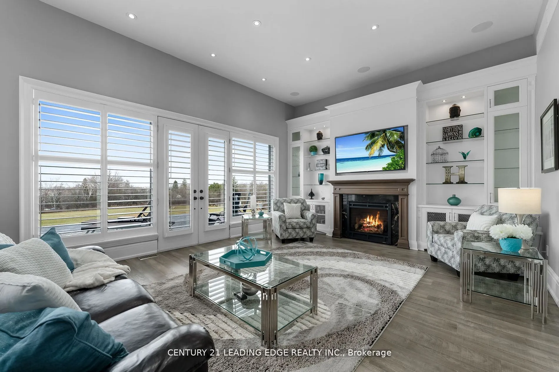 690 View Lake Road