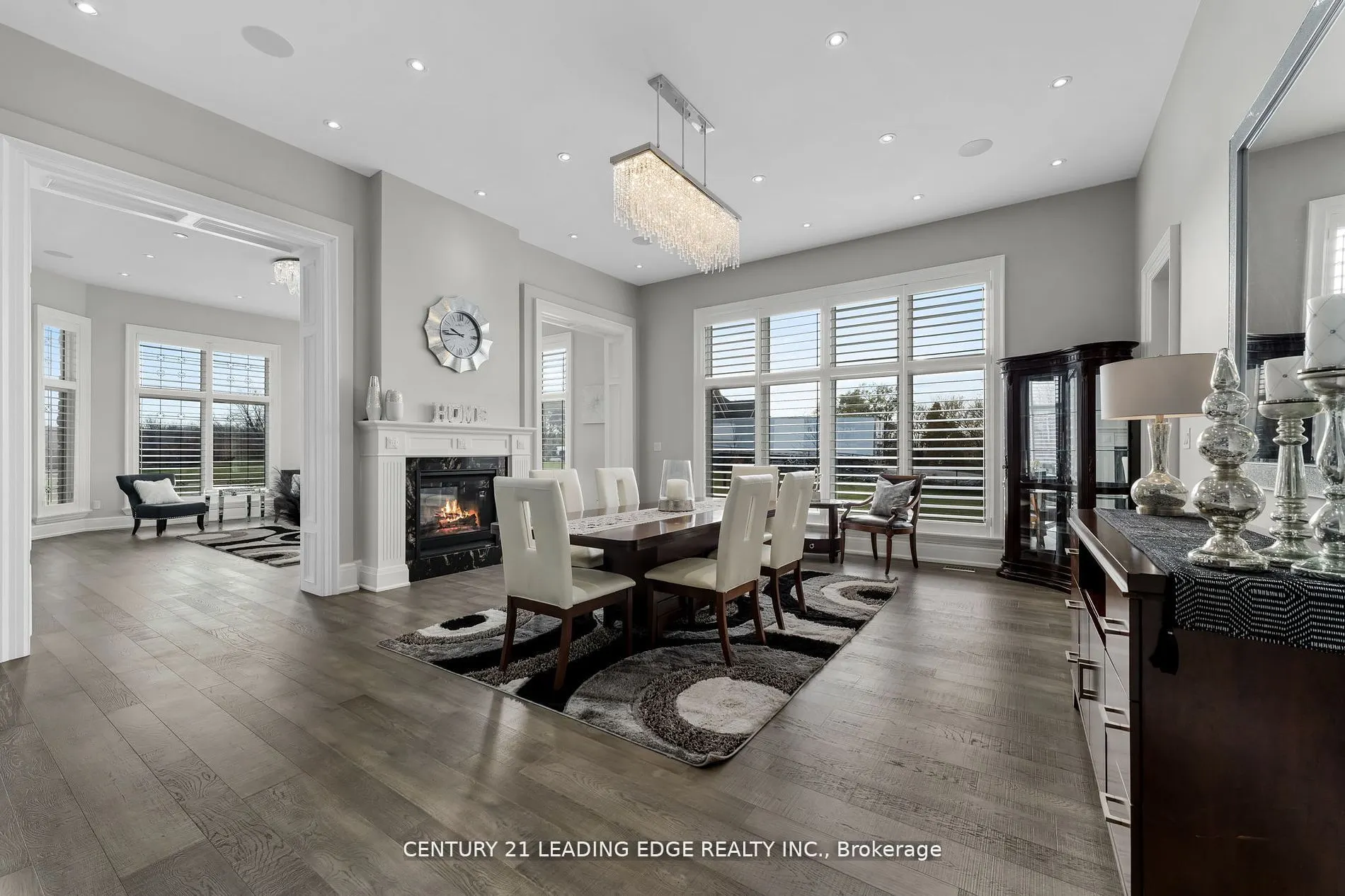 690 View Lake Road