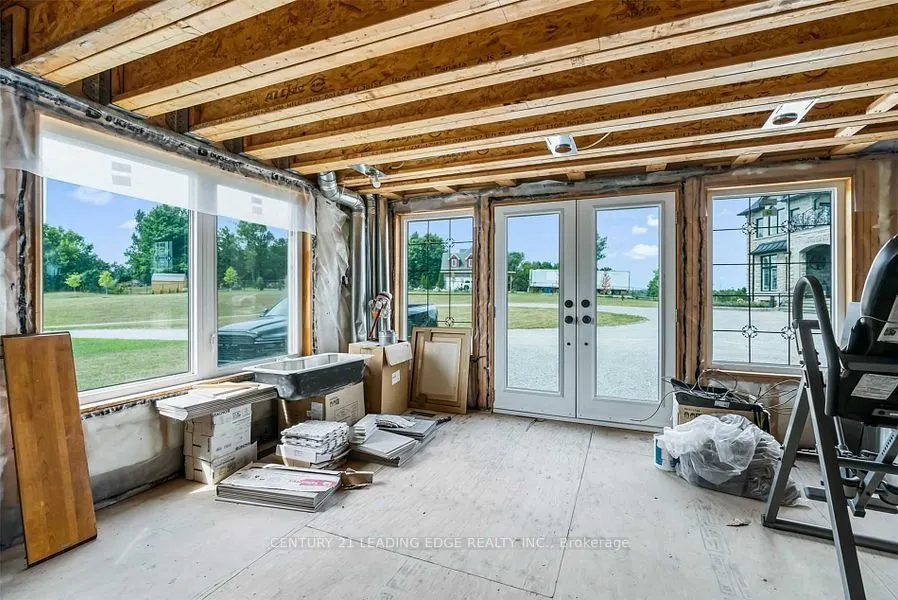 690 View Lake Road