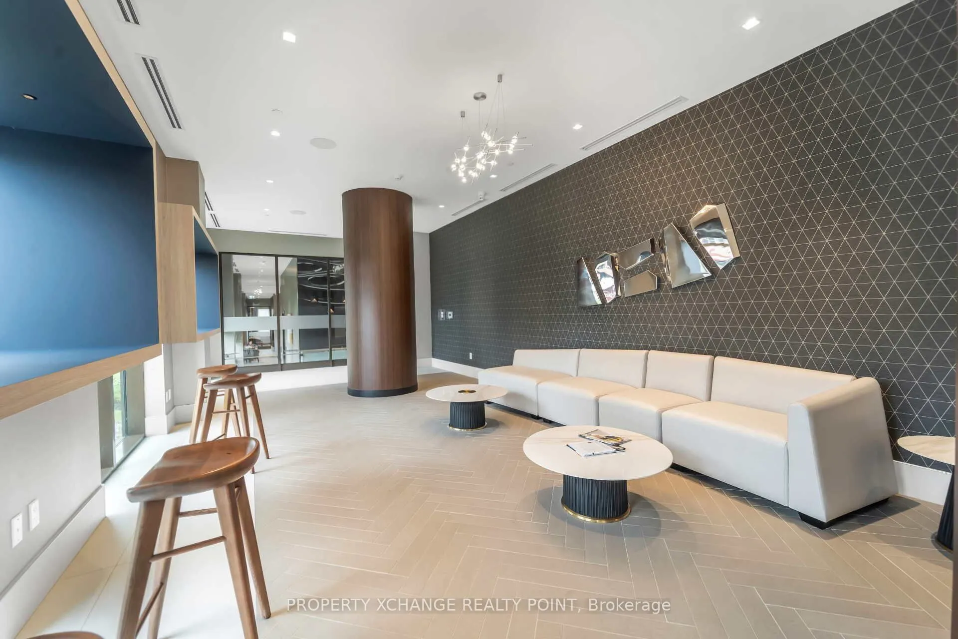 2550 Simcoe Street, #1012