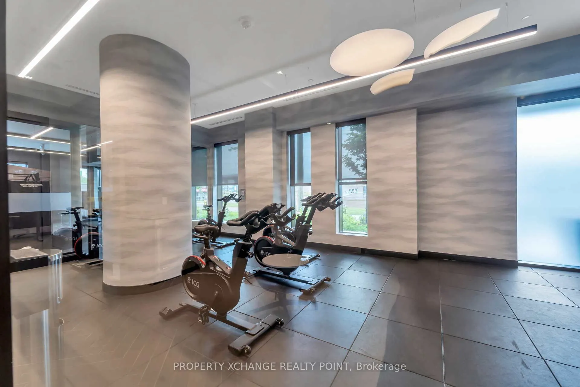 2550 Simcoe Street, #1012