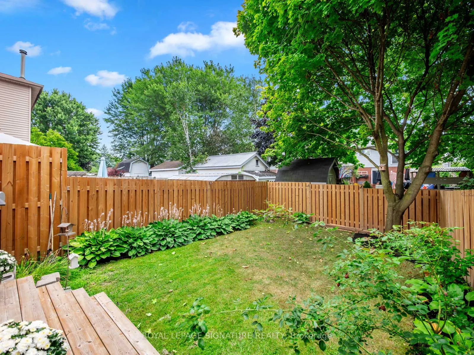 13 Hillhurst Crescent