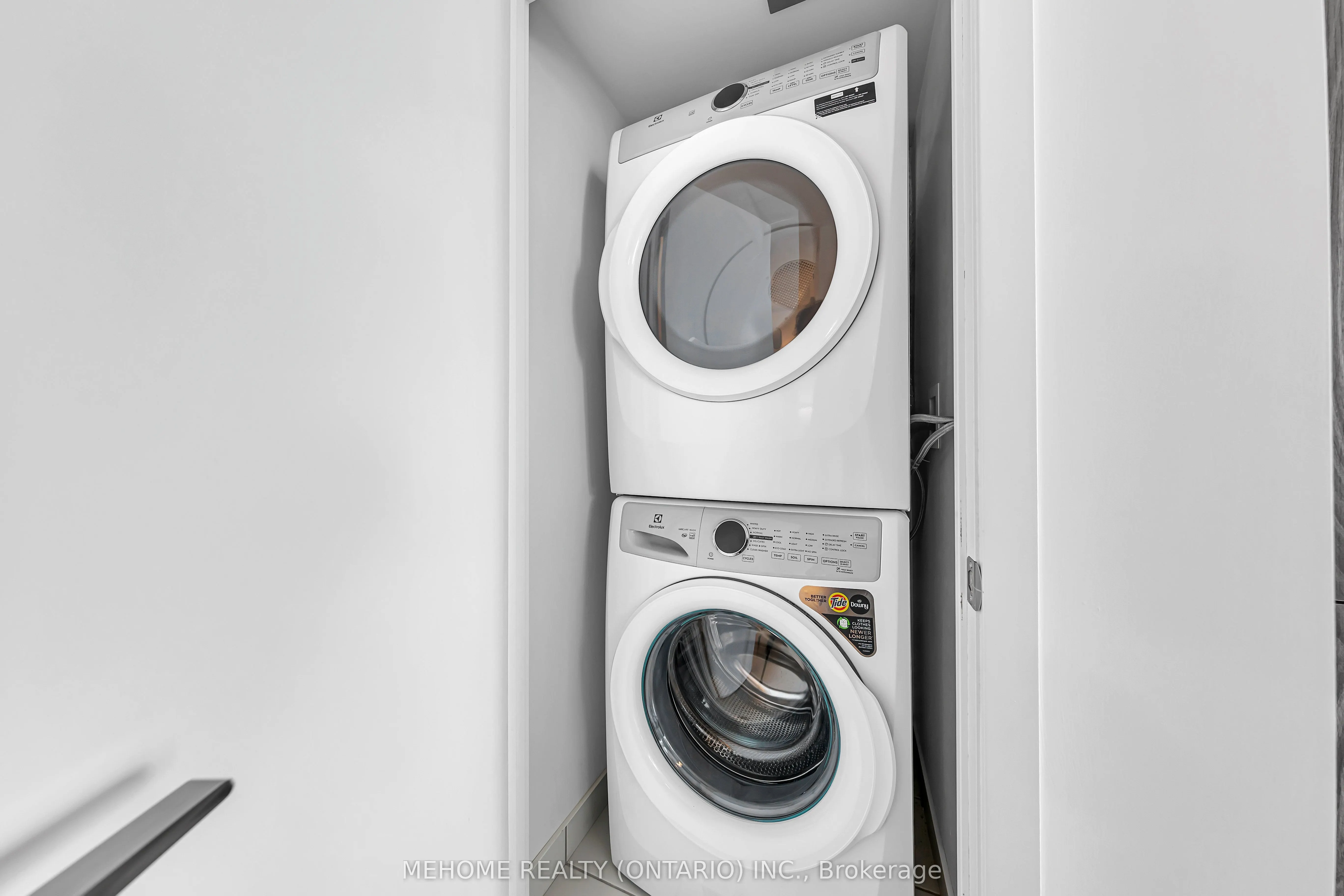 2031 KENNEDY Road, #3326