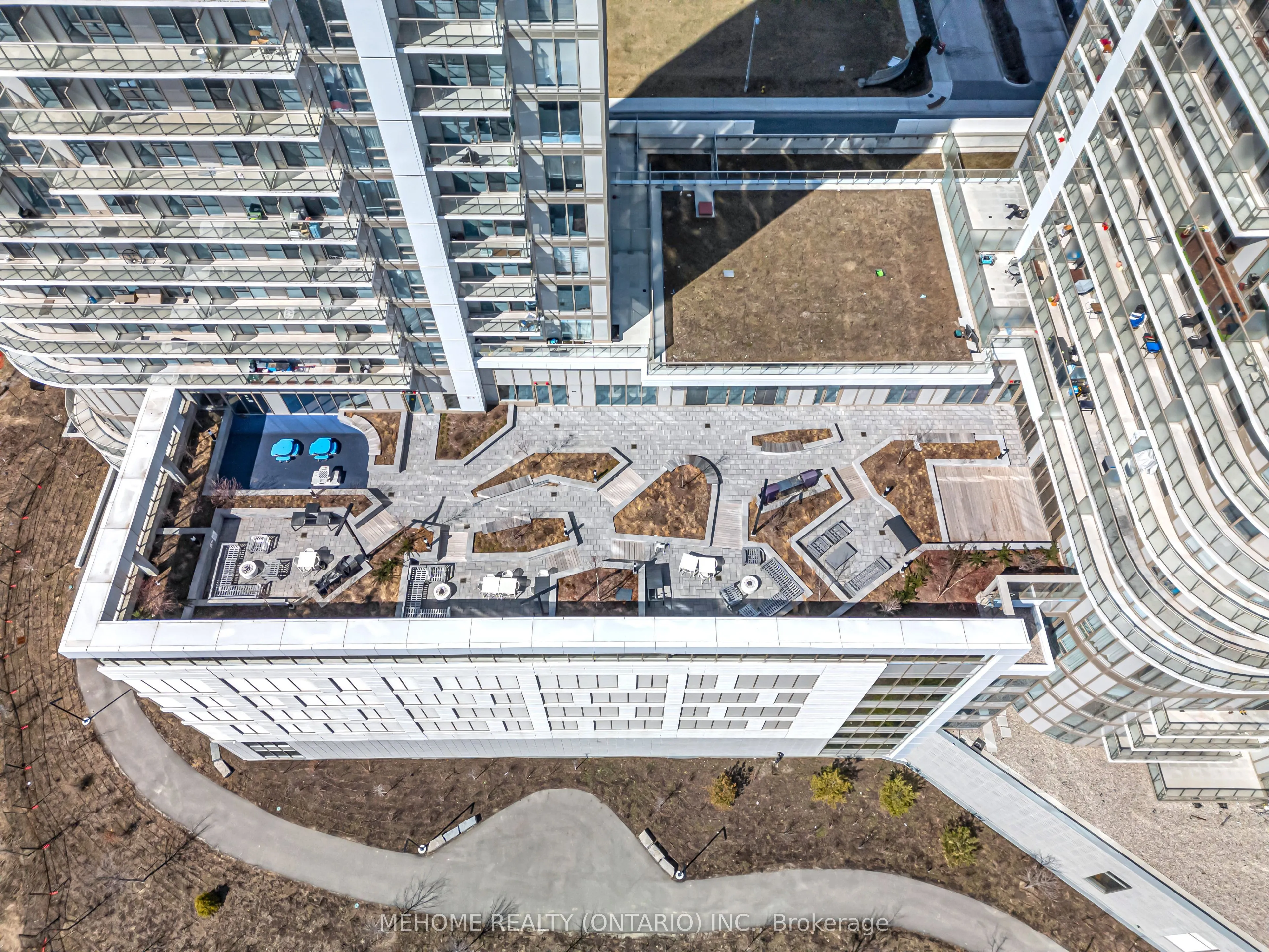 2031 KENNEDY Road, #3326