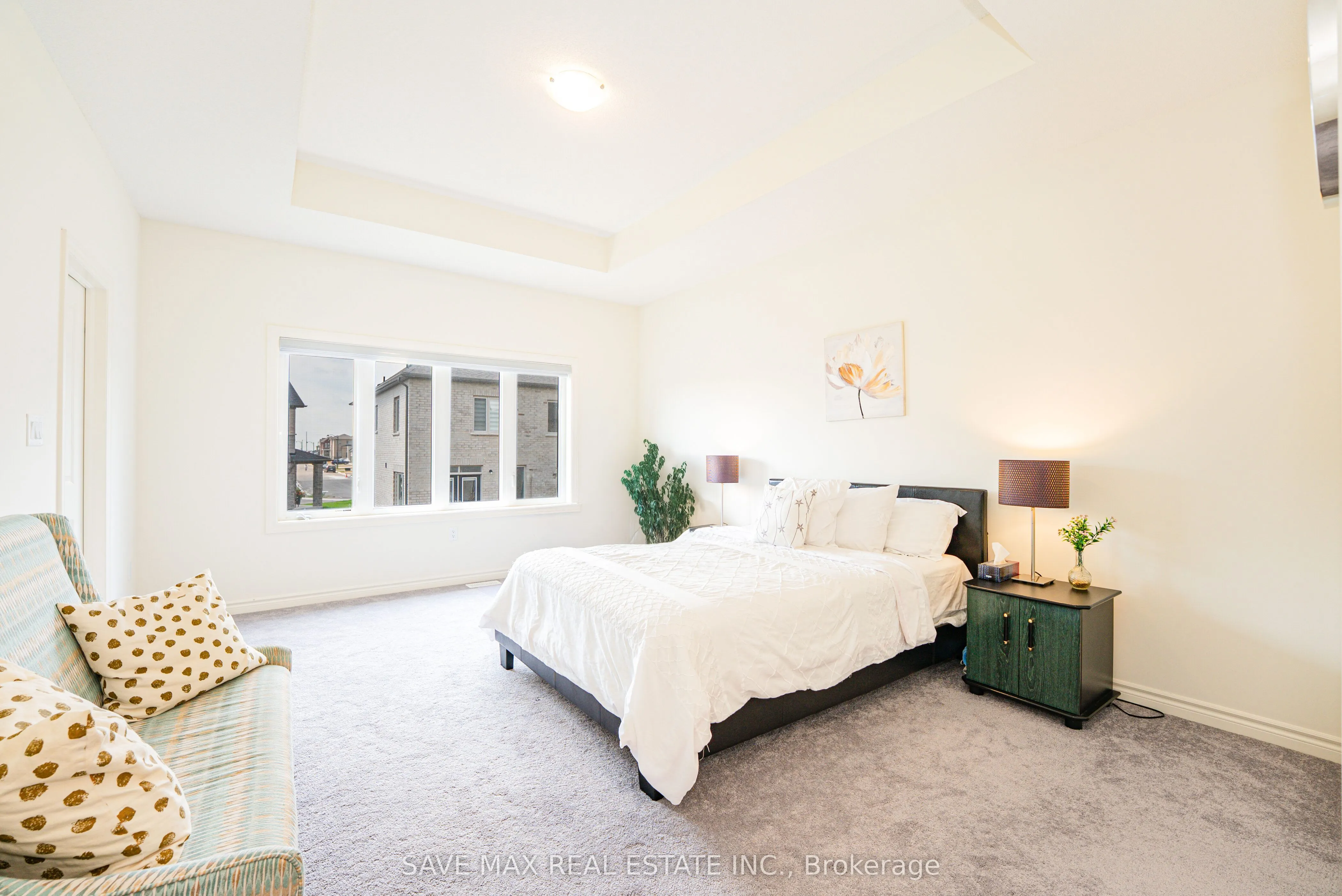 2092 Coppermine Street