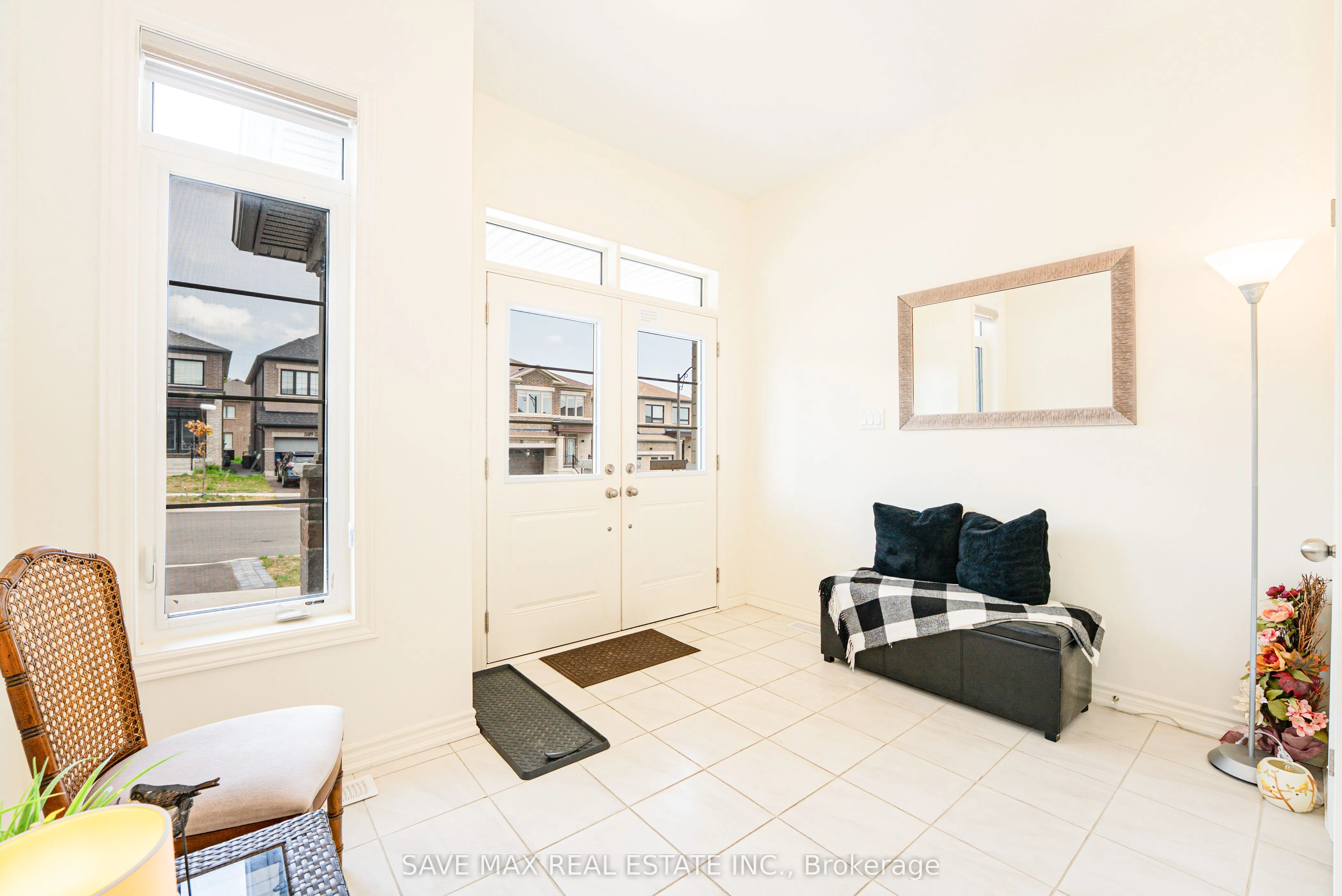 2092 Coppermine Street