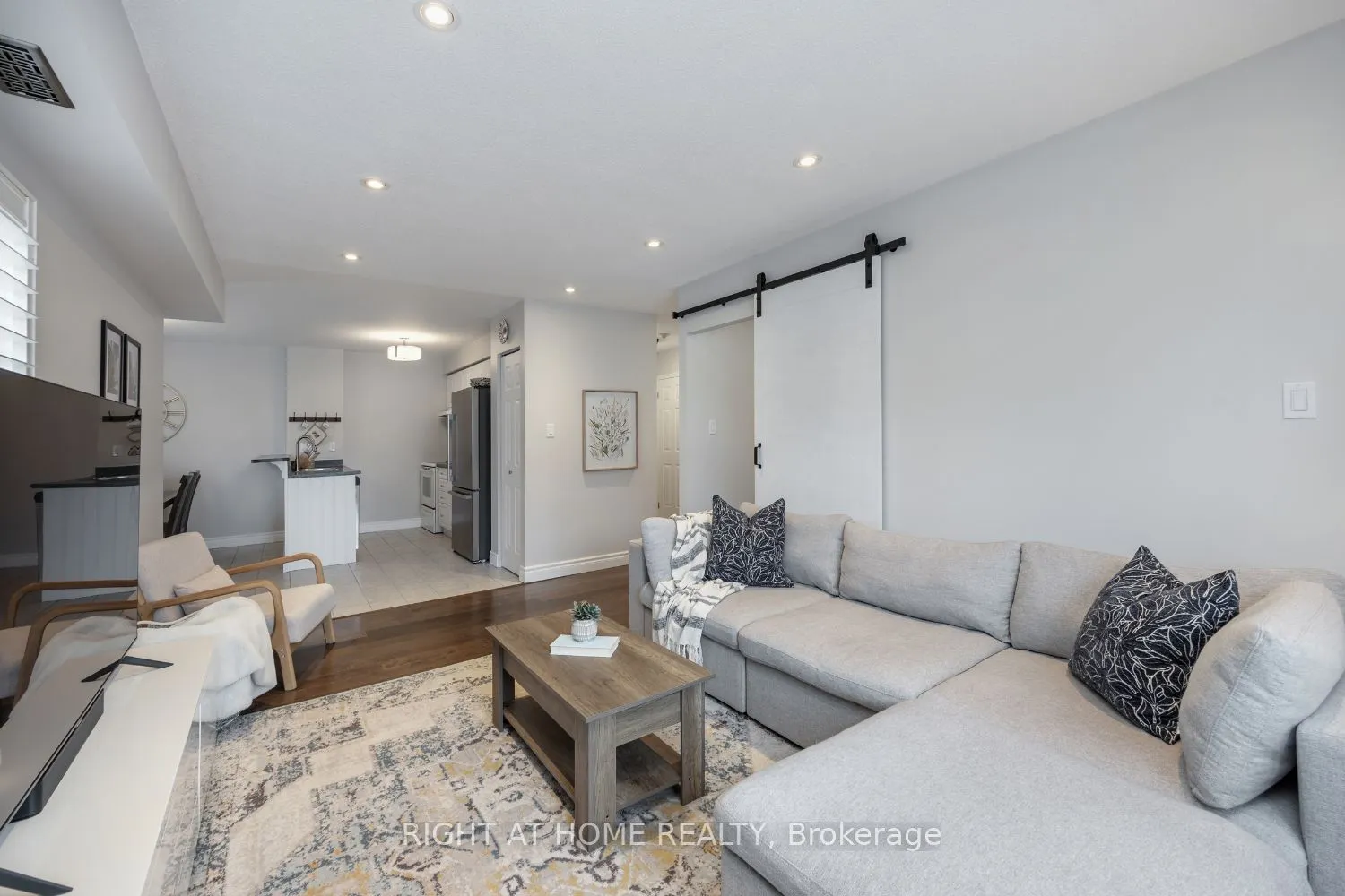 102 Aspen Springs Drive, #206