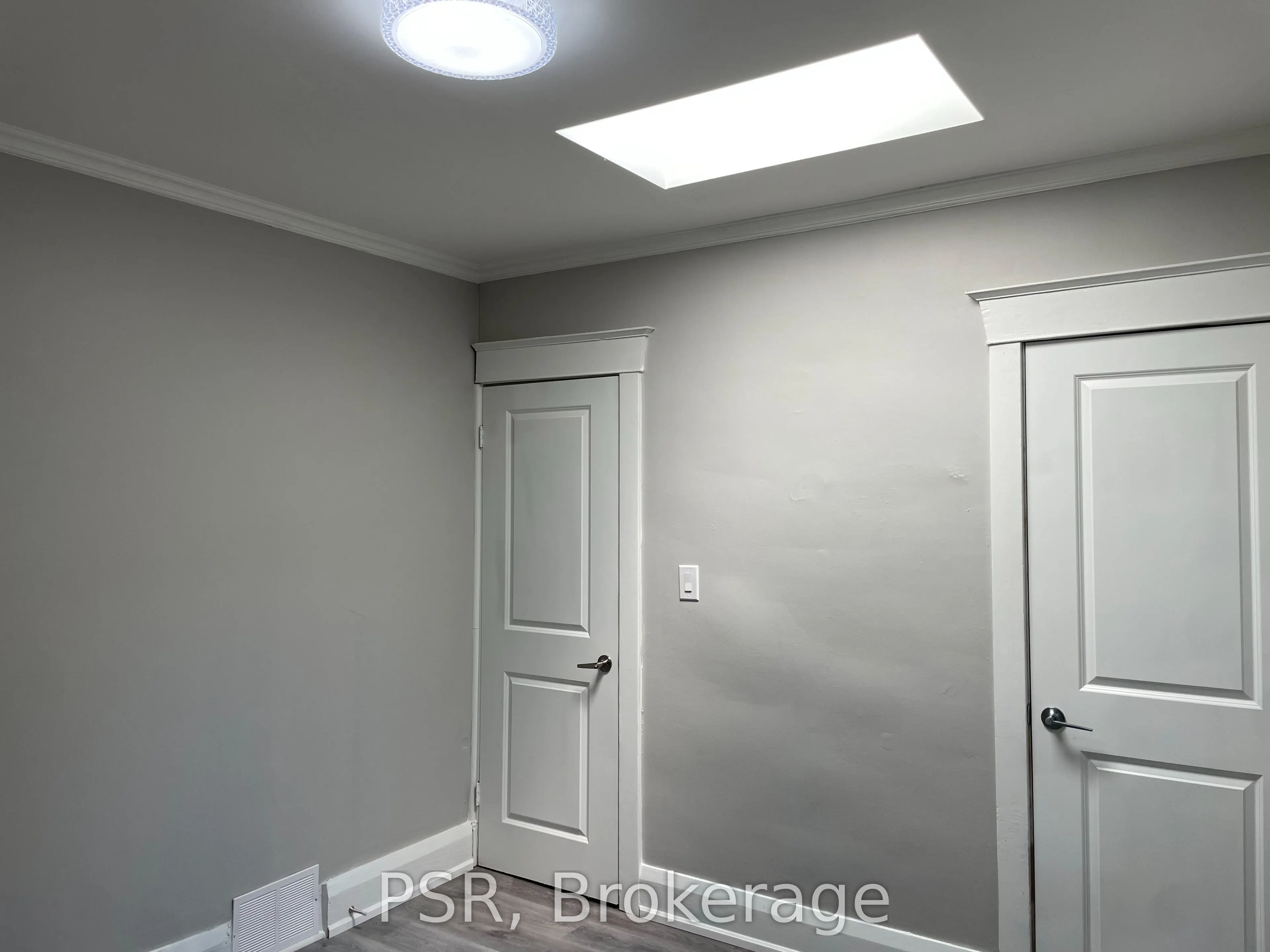 377 Strathmore Boulevard, #Room #2