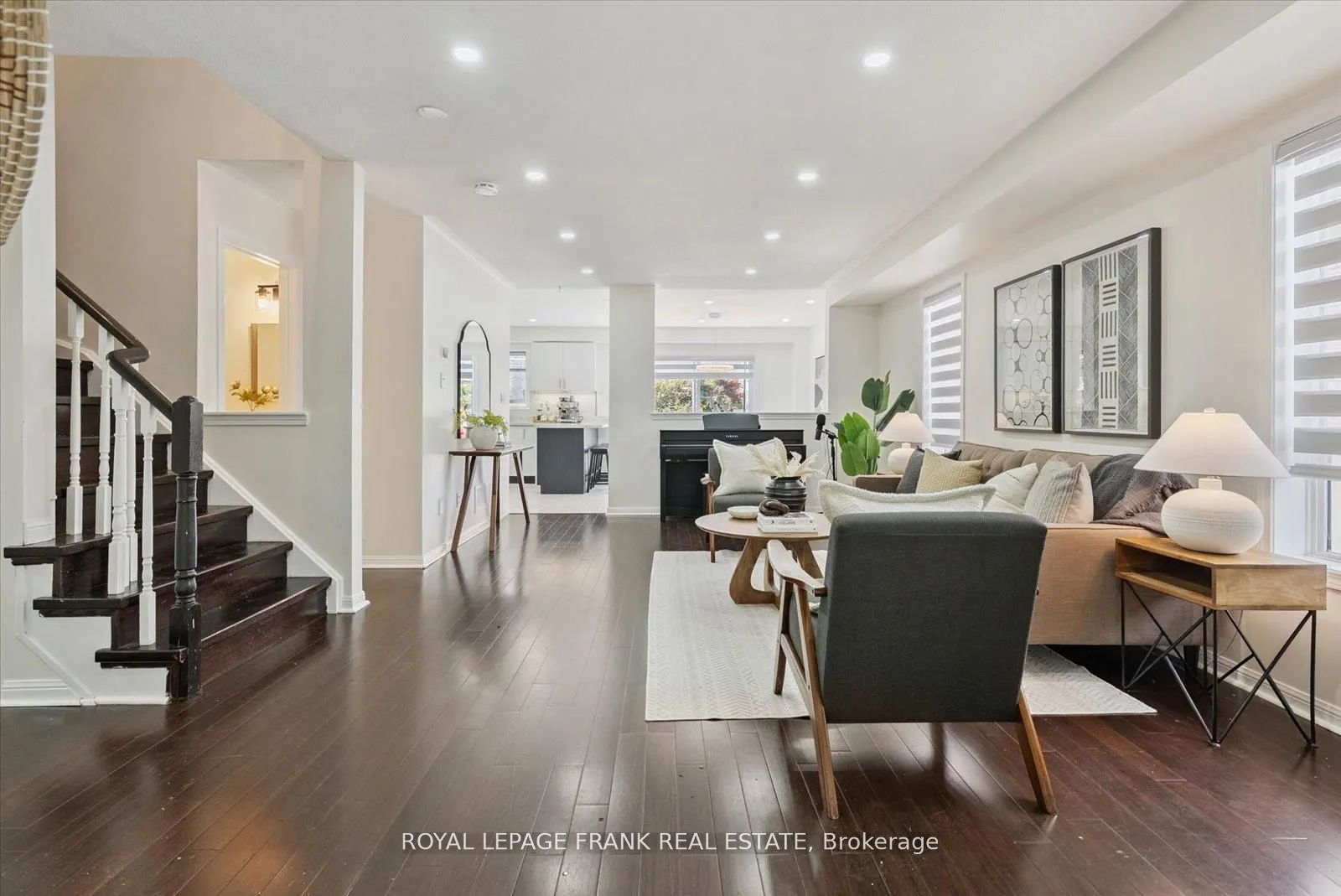 20 Regatta Crescent