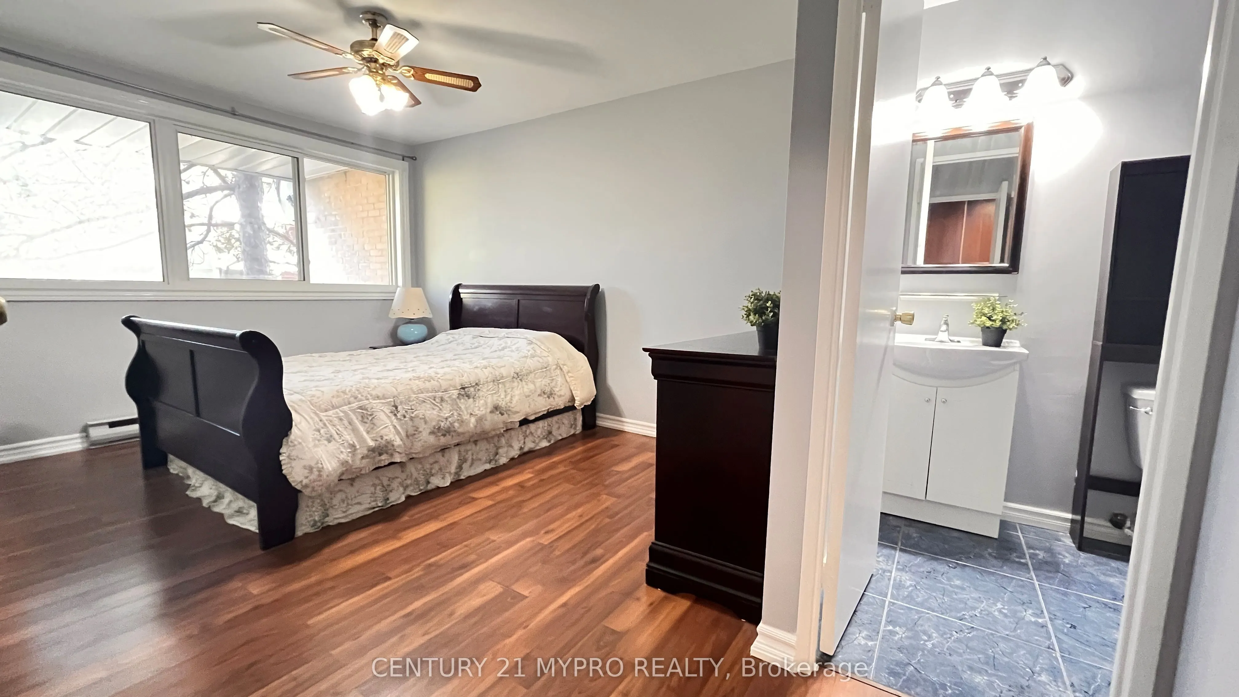 100 Mornelle Court, #1034