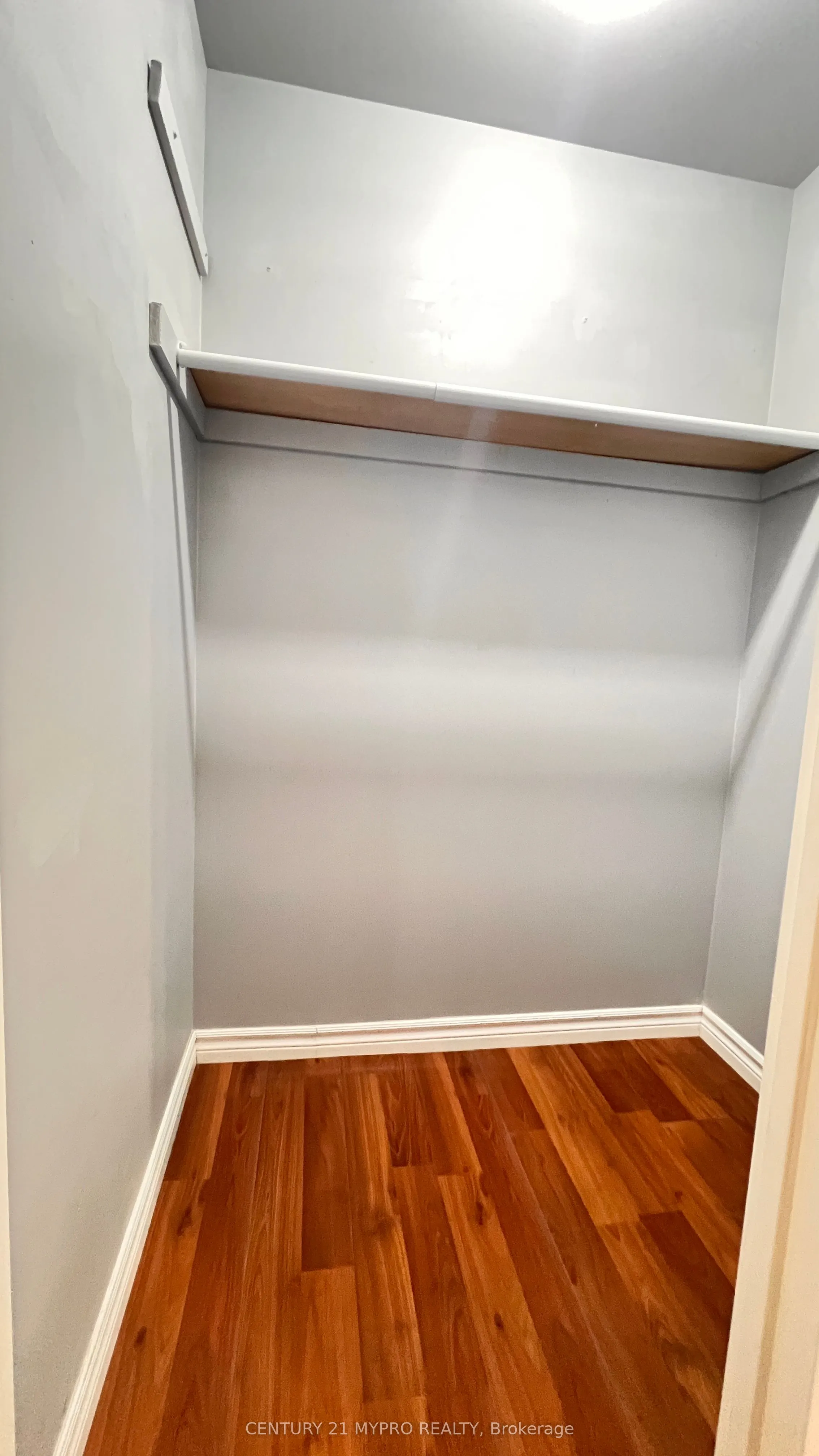 100 Mornelle Court, #1034